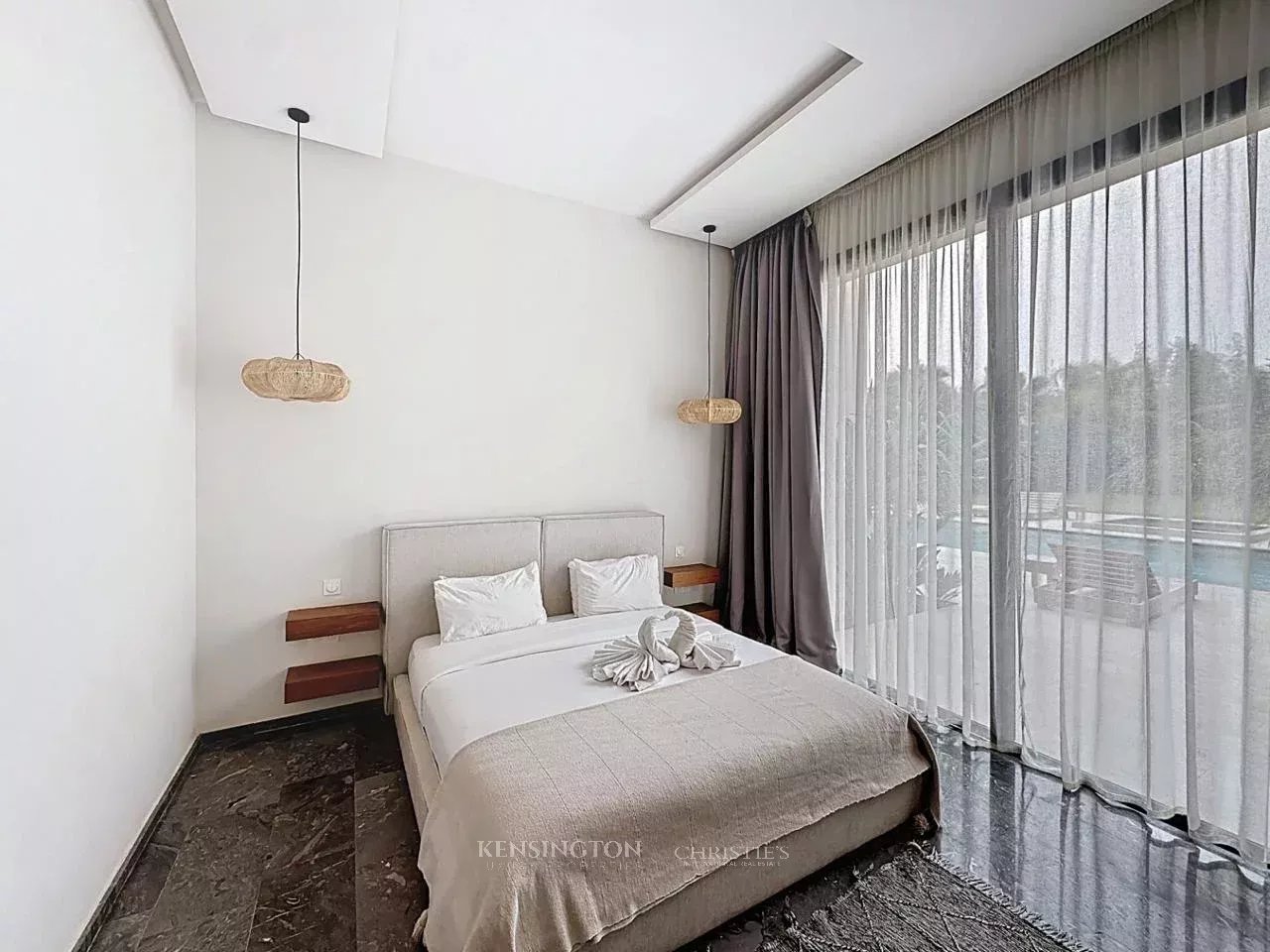 4 Bedroom Villa/Townhouse's Image 17