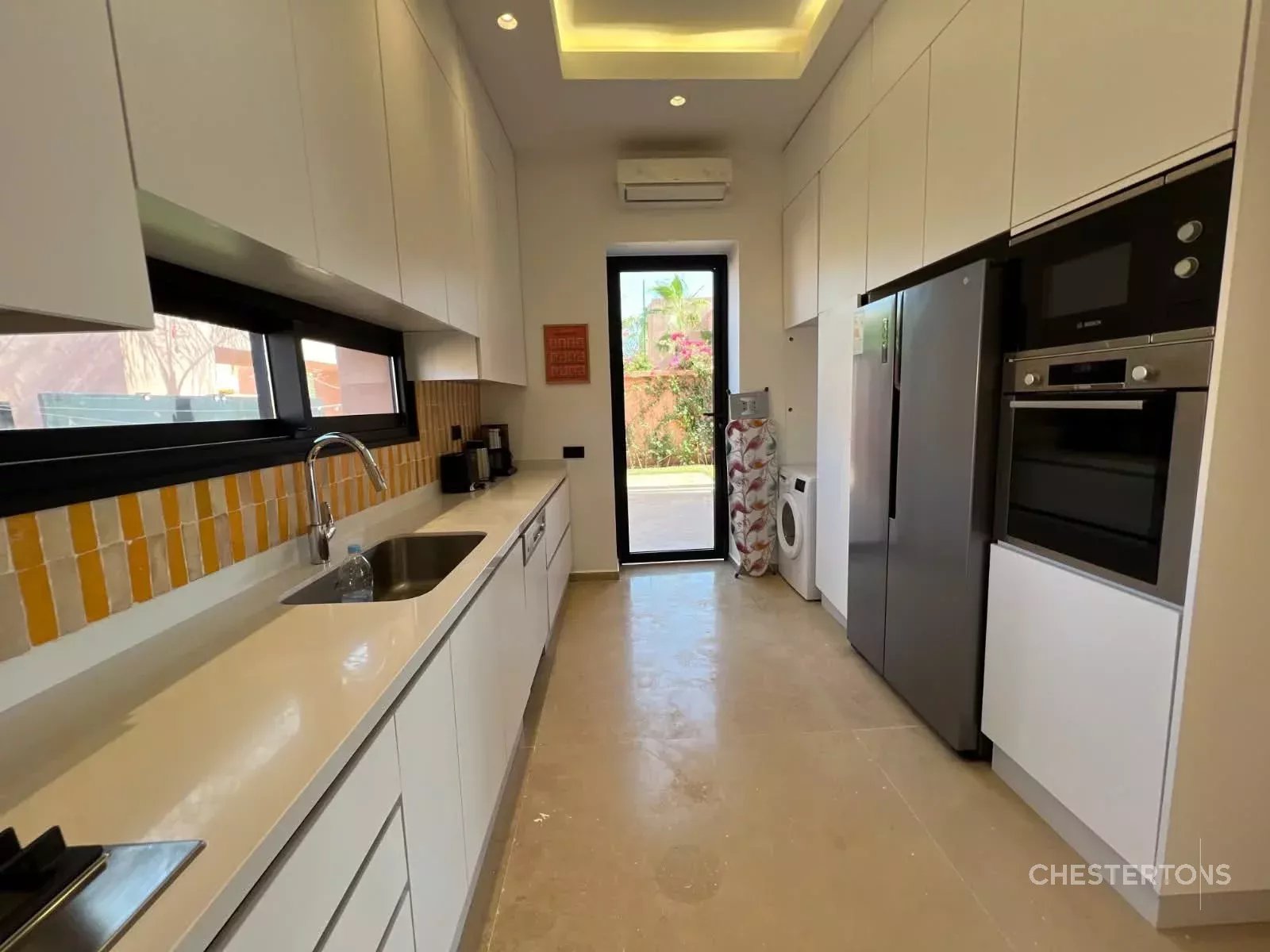 Image of Villa - 4 Bedrooms for Sale in Marrakech-Ménara-Marrakech-Morocco, Image 9