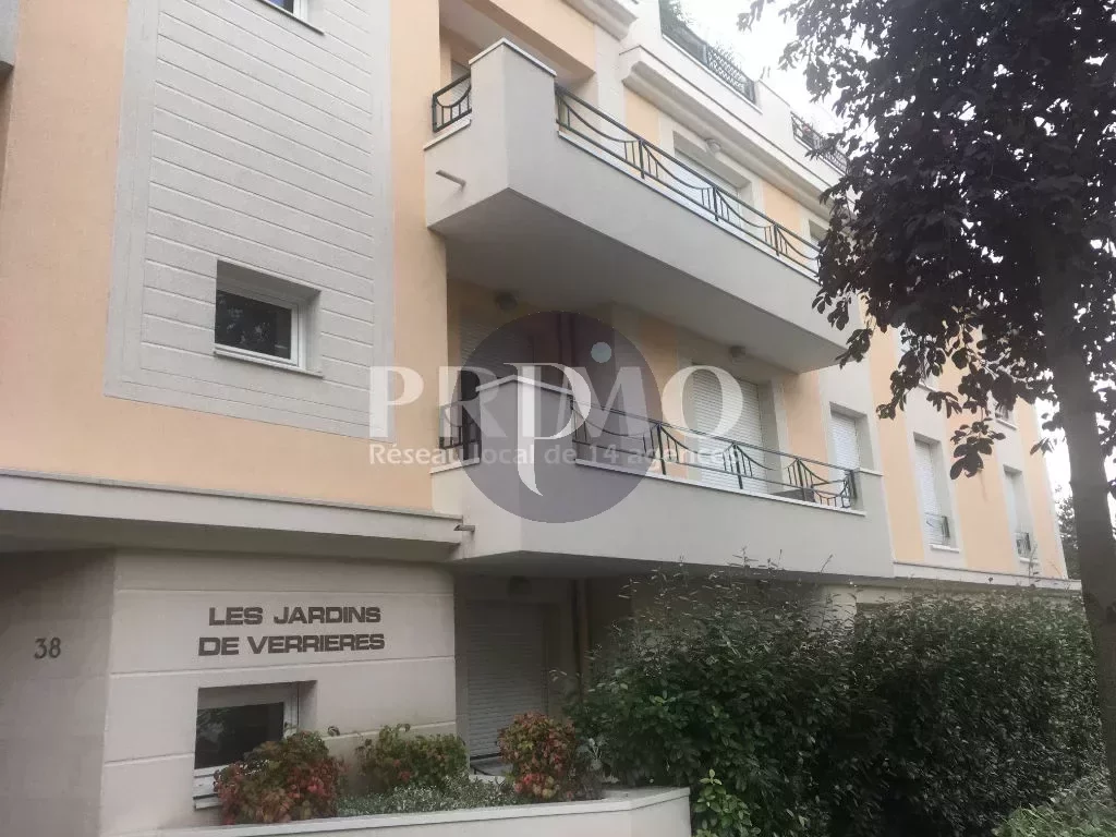 location-appartement-1-piece-verrieres-le-buisson-83867849