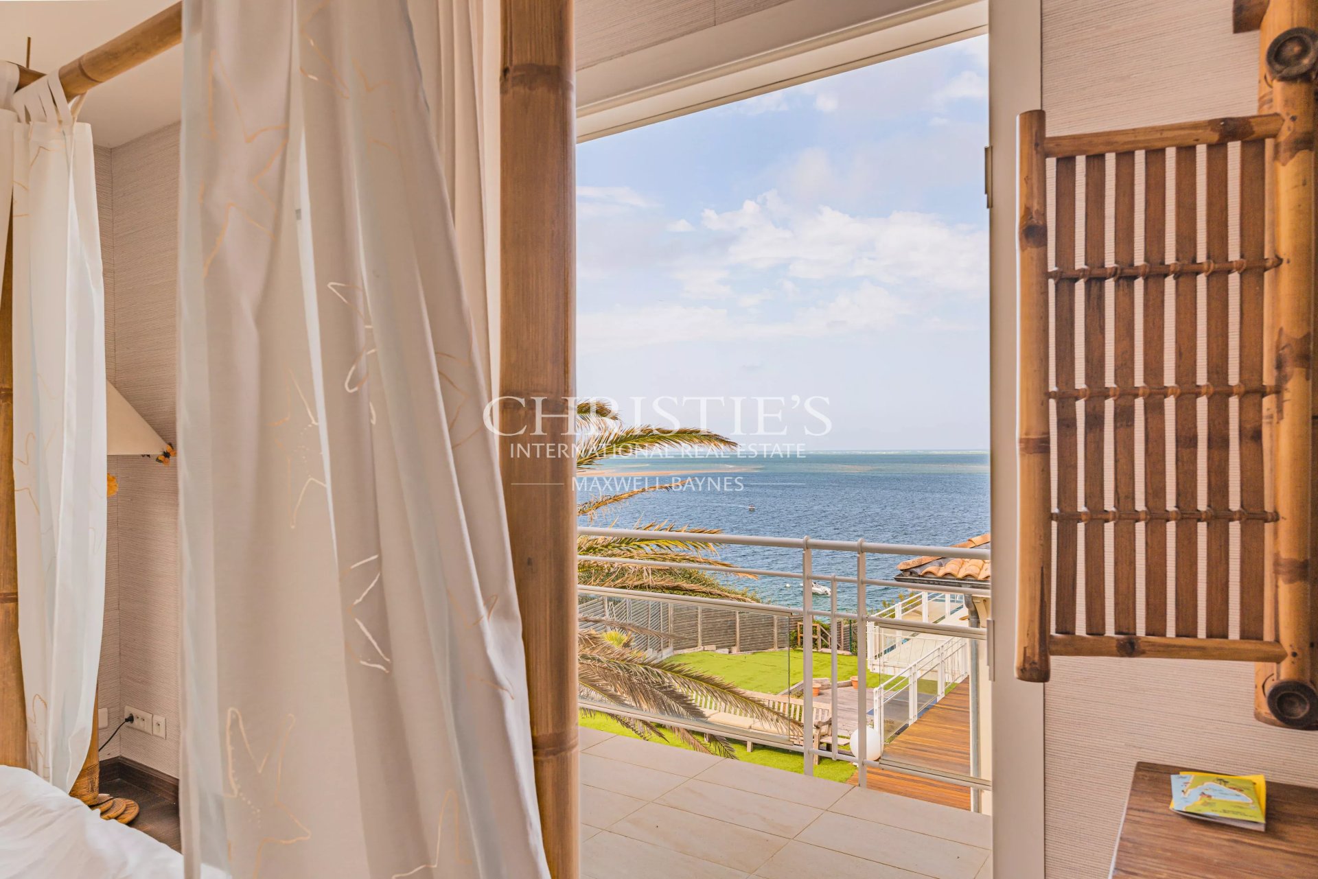 6 Bedroom Villa/Townhouse's Image 22