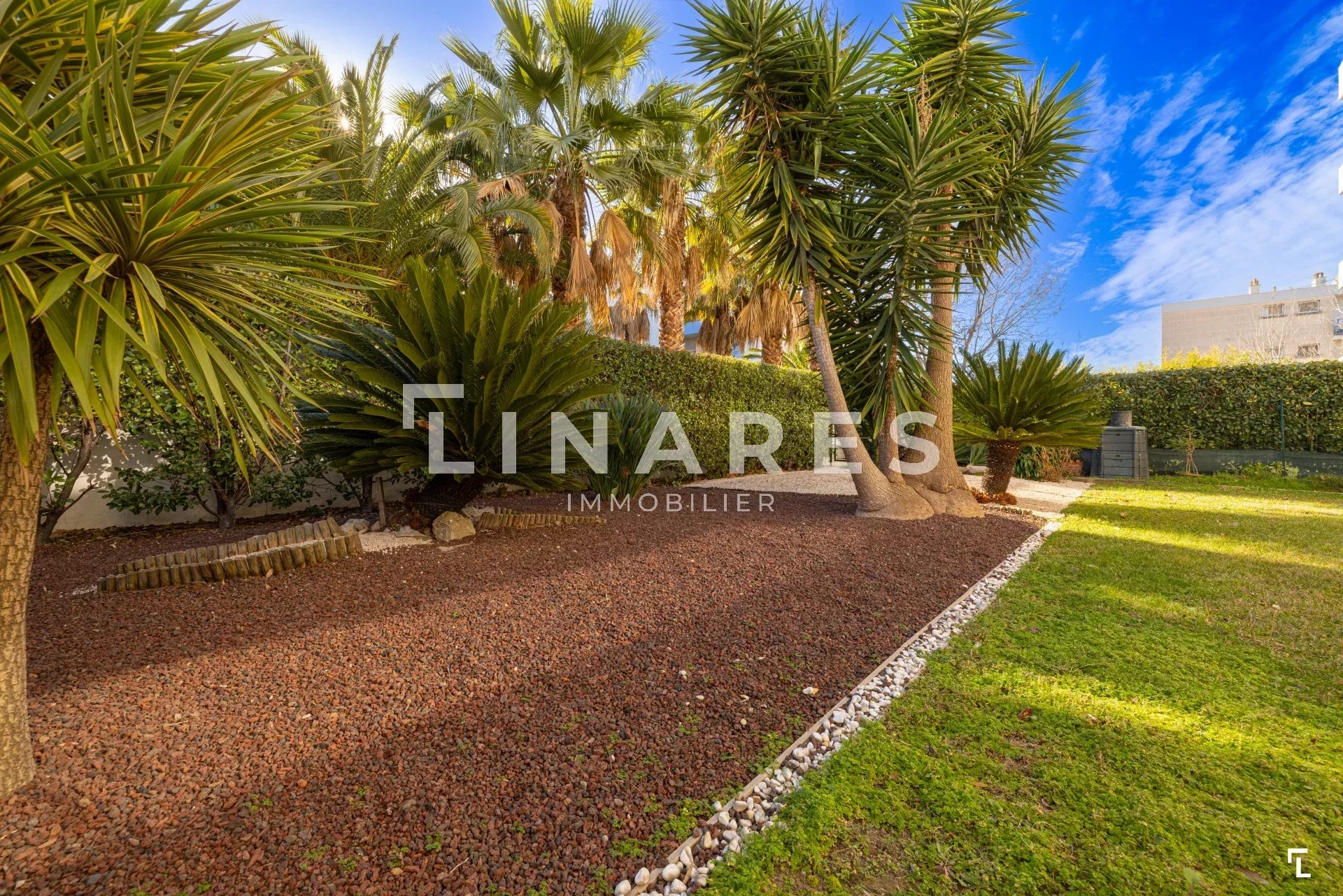 FLORIDA SPIRIT - Appartement T5 de 127 m2  - Terrasse  - Jardin - 13008 SAINTE ANNE