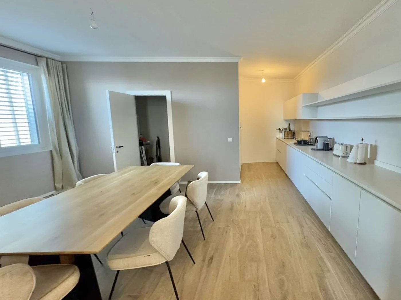 Apparemment moderne avec belle vue – Vente autorisée aux étrangers