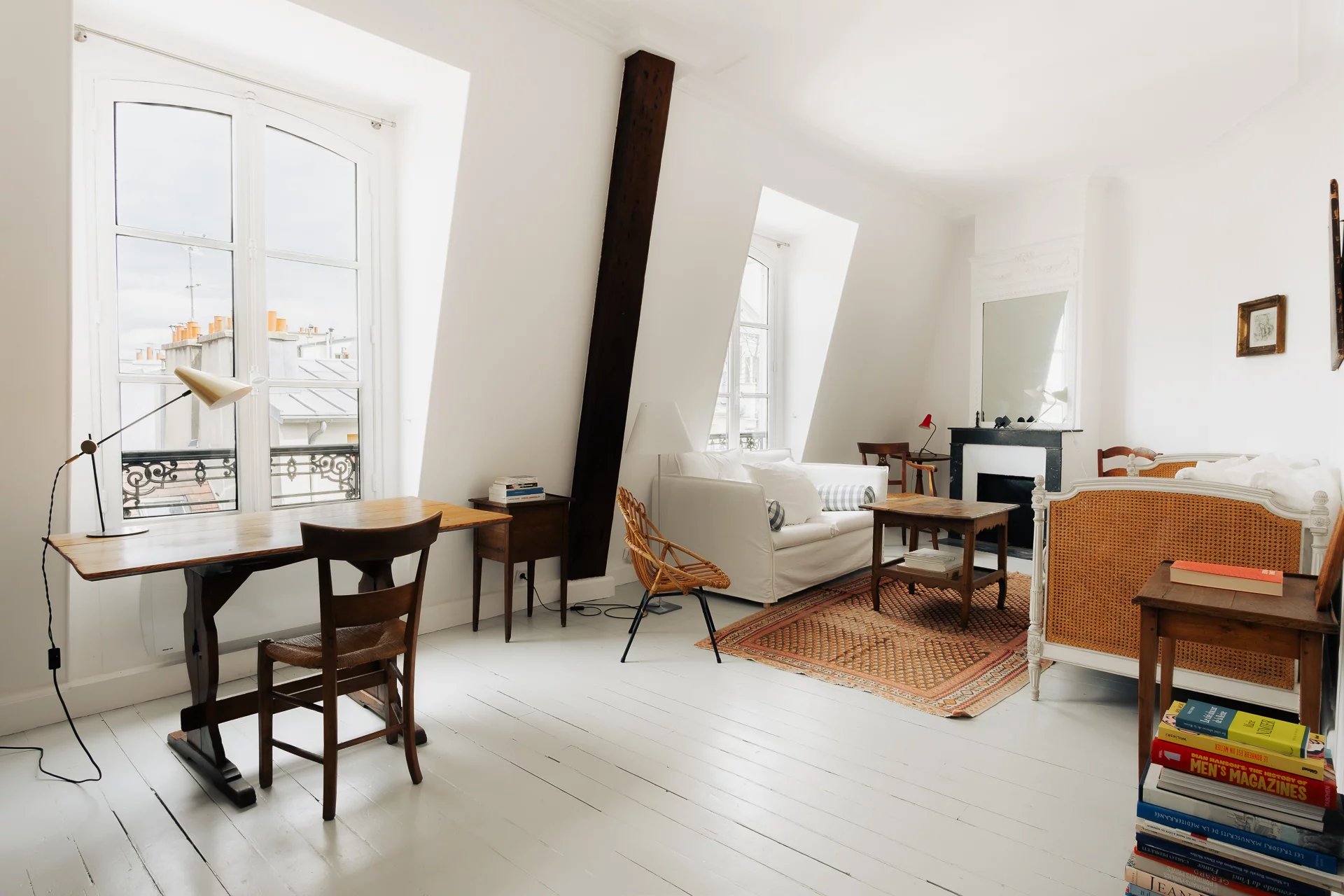 Paris 6 - Saint Germain des Près - Bare ownership - Top floor - Period charm