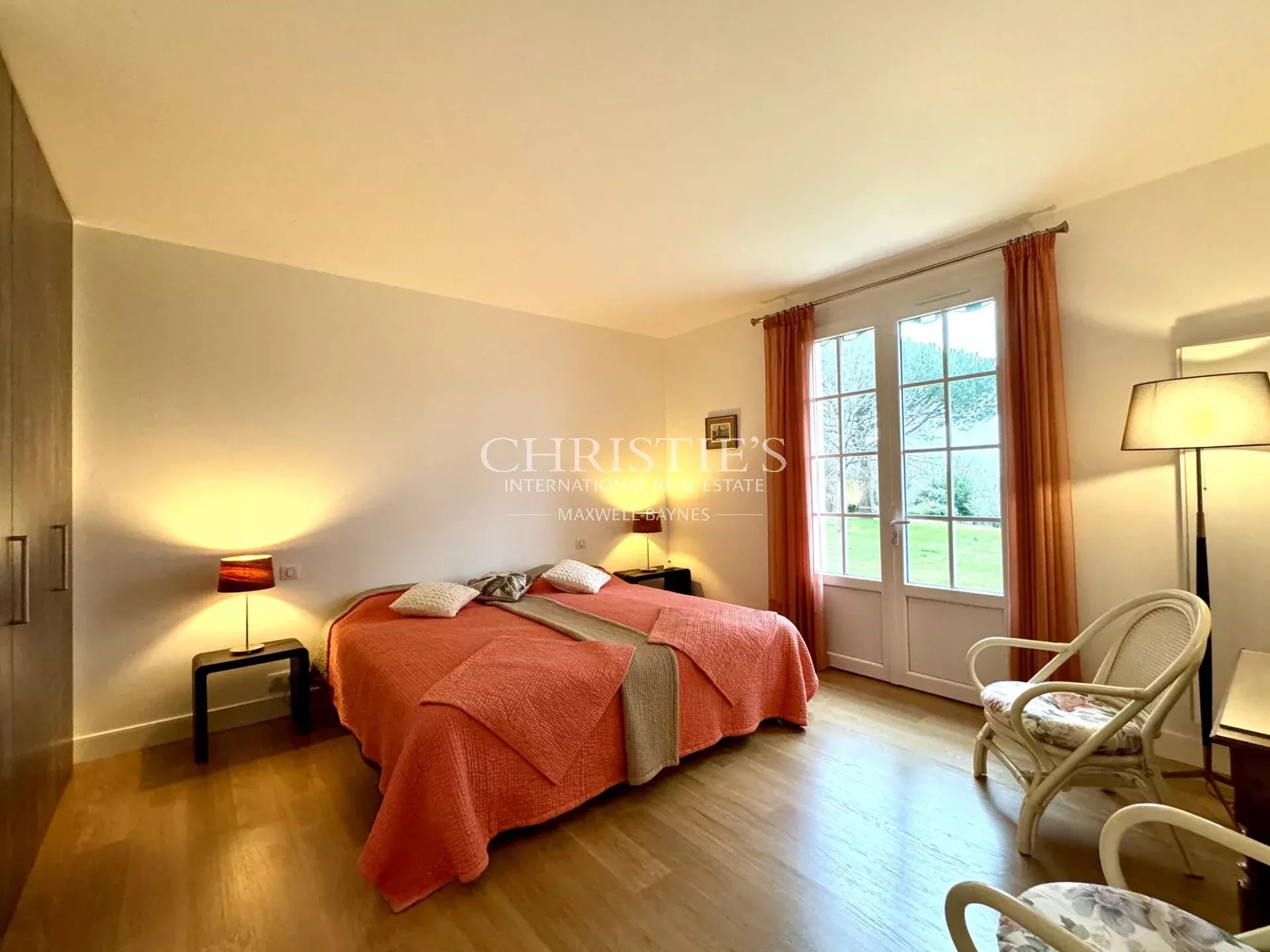 5 Bedroom Villa/Townhouse's Image 27