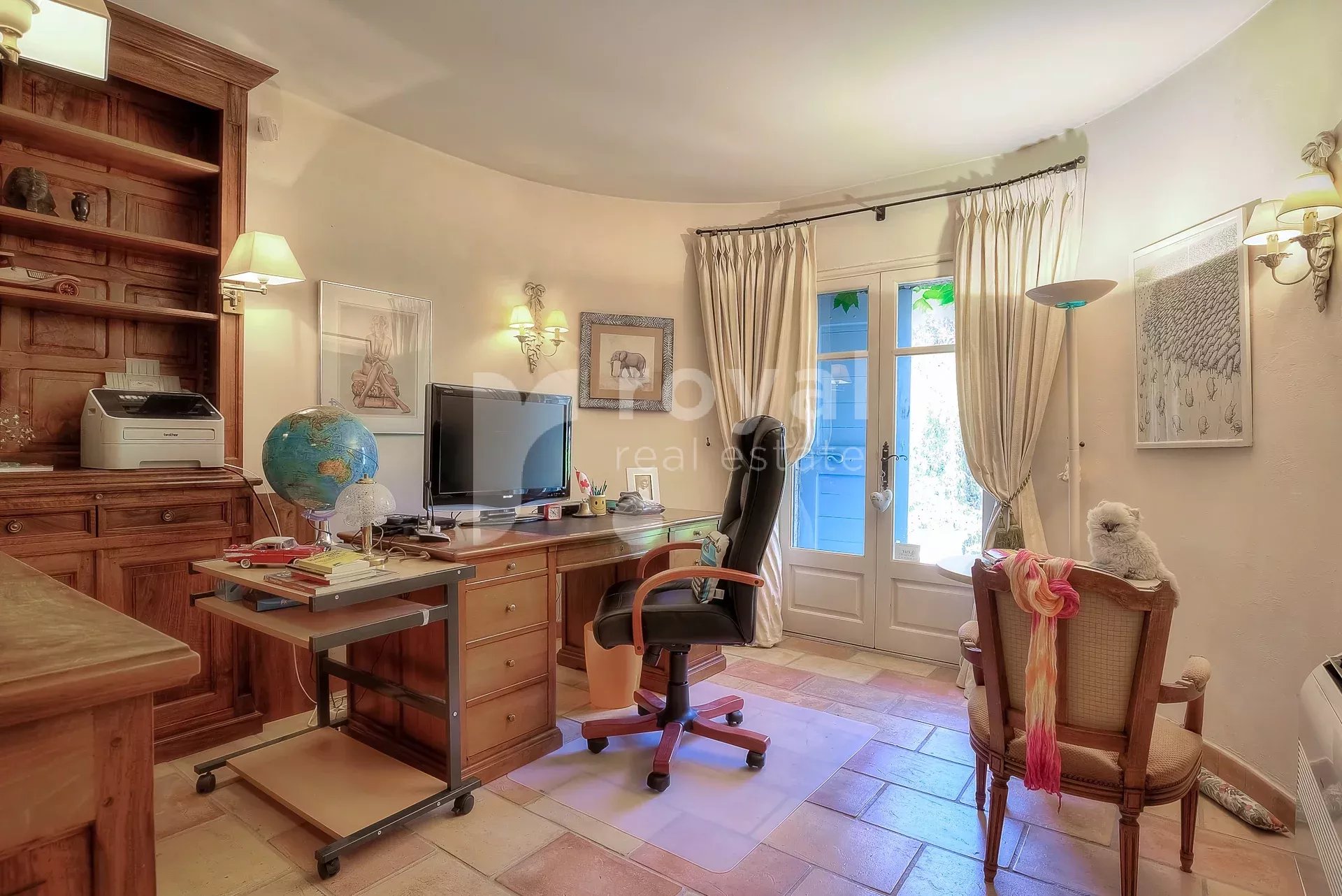 Villa provençale avec jardin dans un domaine fermé, proche Valbonne — photo 18