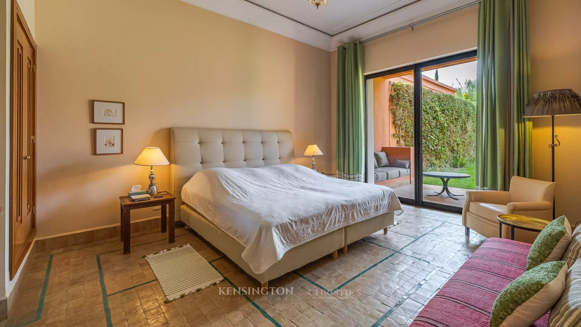 5 Bedroom Villa/Townhouse's Image 14