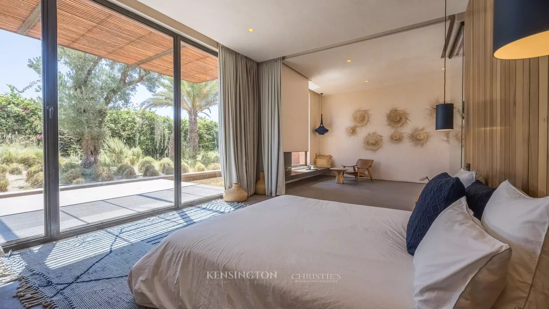 5 Bedroom Villa/Townhouse's Image 50