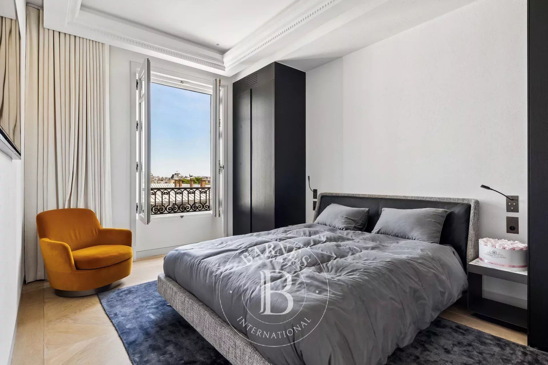 Paris  - Apartment 3 Bedrooms - picture 11