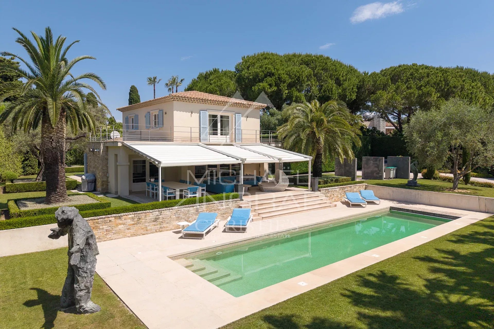 5 Bedroom Villa/Townhouse's Image 6