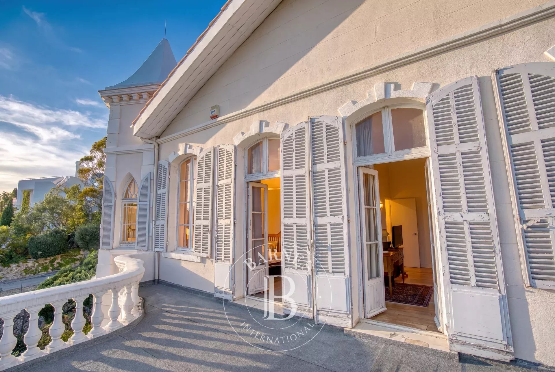 Villa Marseille 13007  -  ref 87115790 (picture 3)