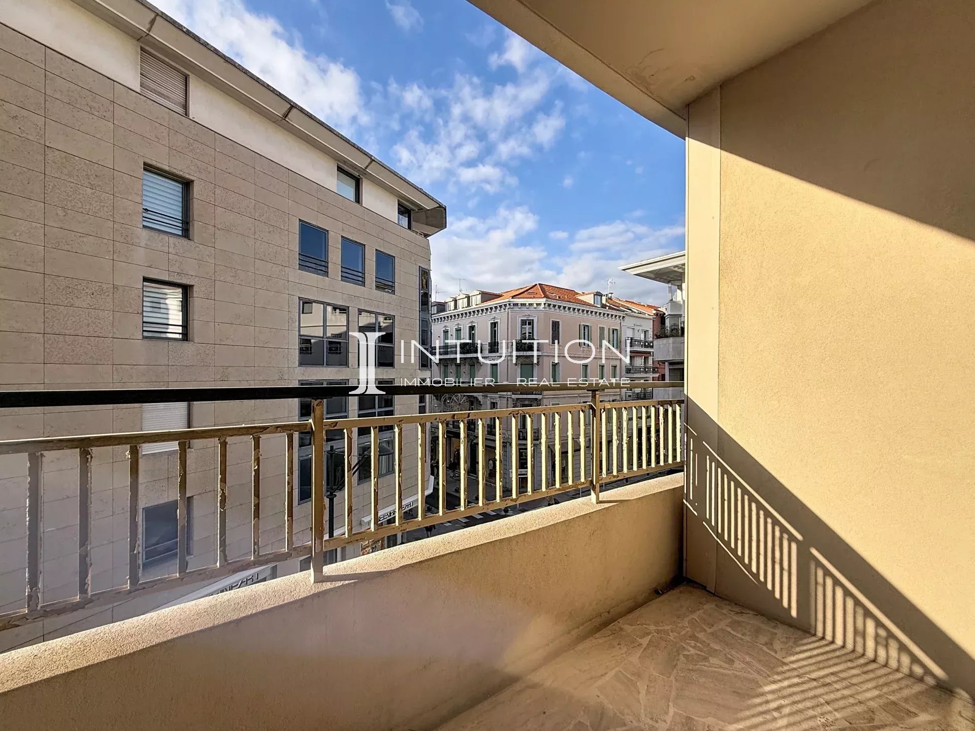 Cannes - Banane : Studio avec terrasse