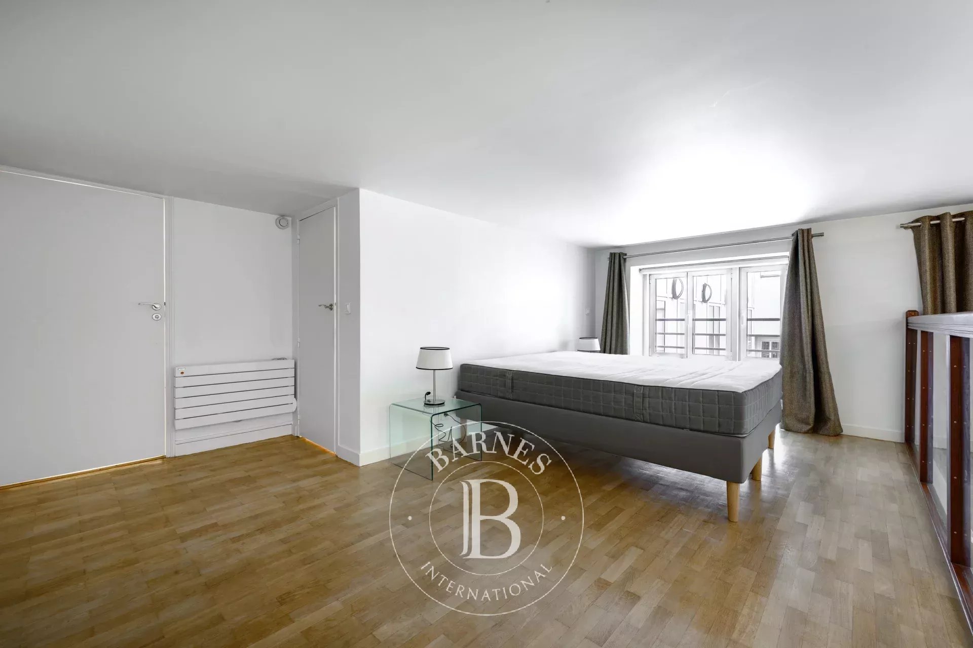 Daire Paris 3ème - picture 5