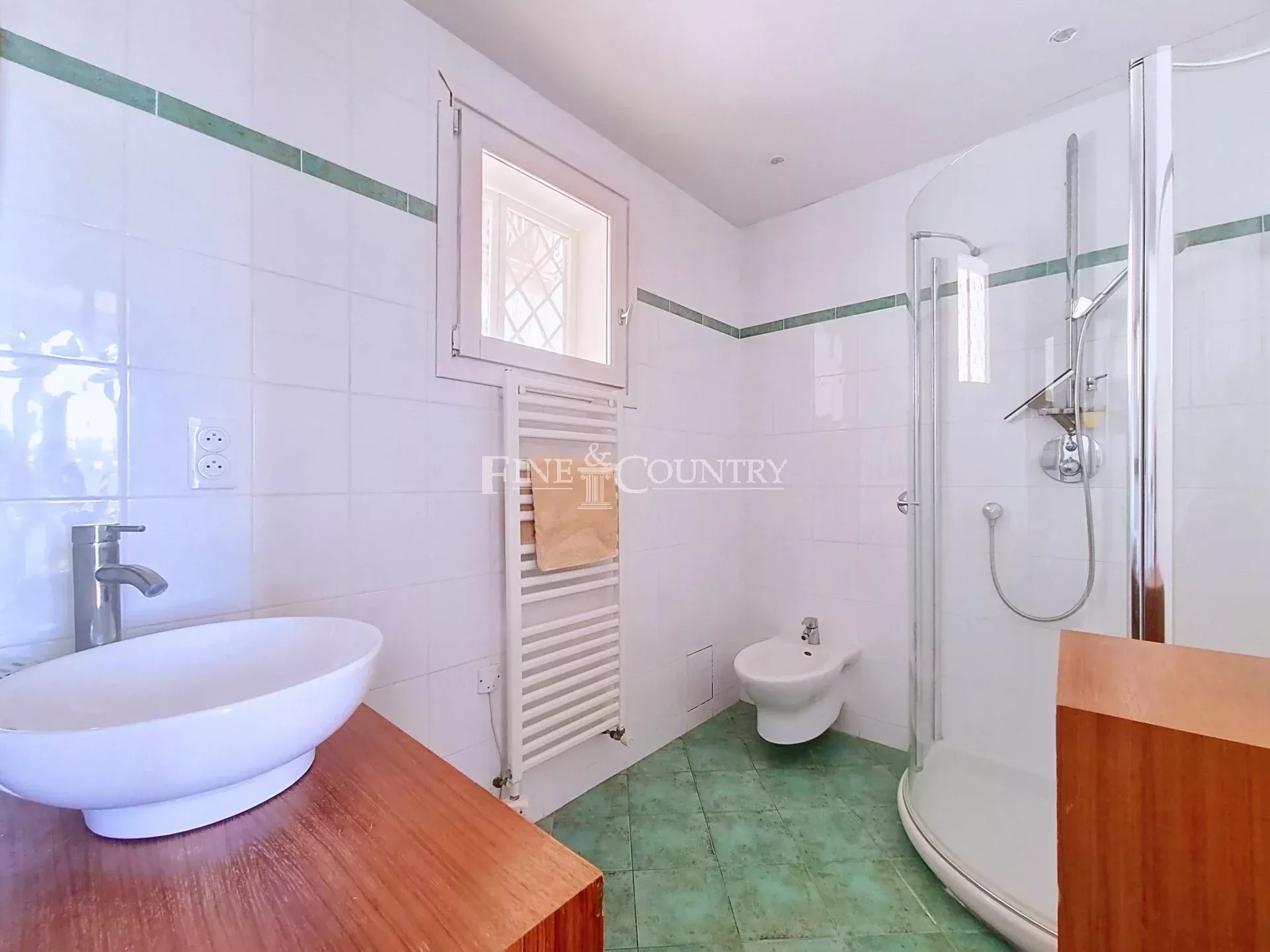 Photo of Villa for sale in Theoule sur Mer