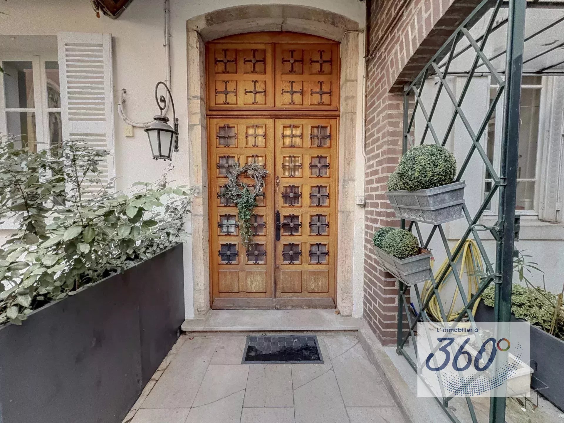 Agence immobilière de 