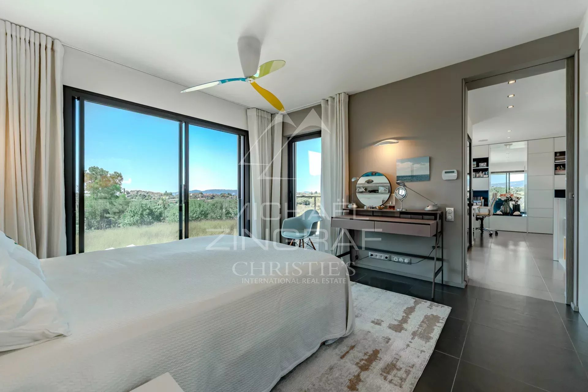6 Bedroom Villa/Townhouse's Image 10
