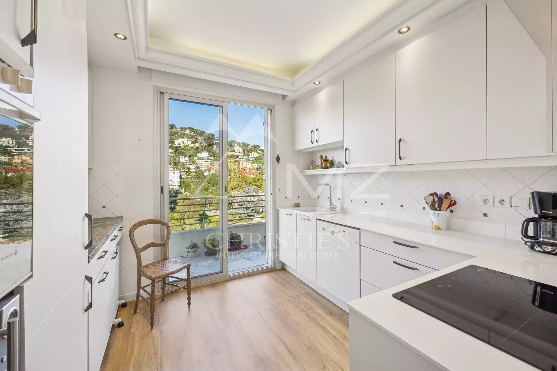 1 Bedroom Apartment/Flat's Image 9