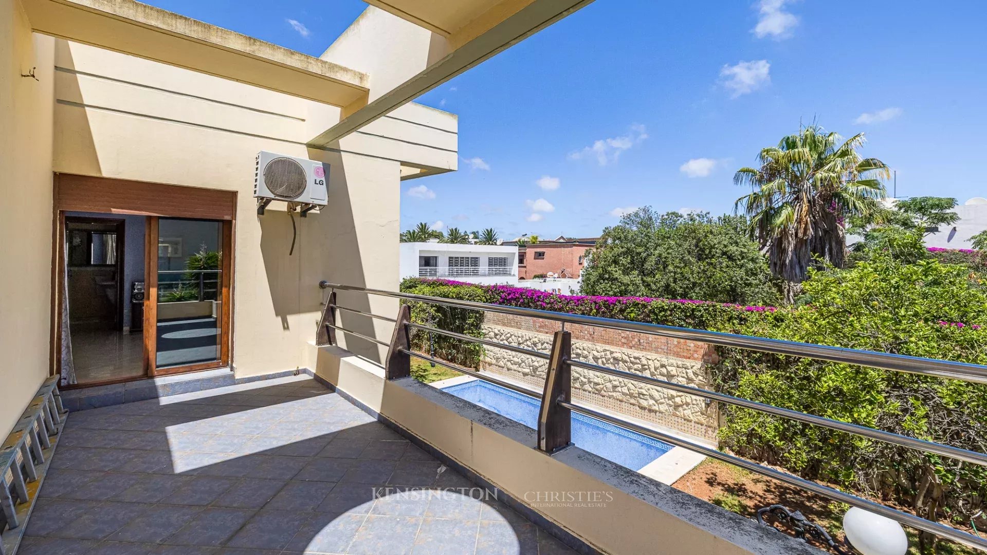 4 Bedroom Villa/Townhouse's Image 13