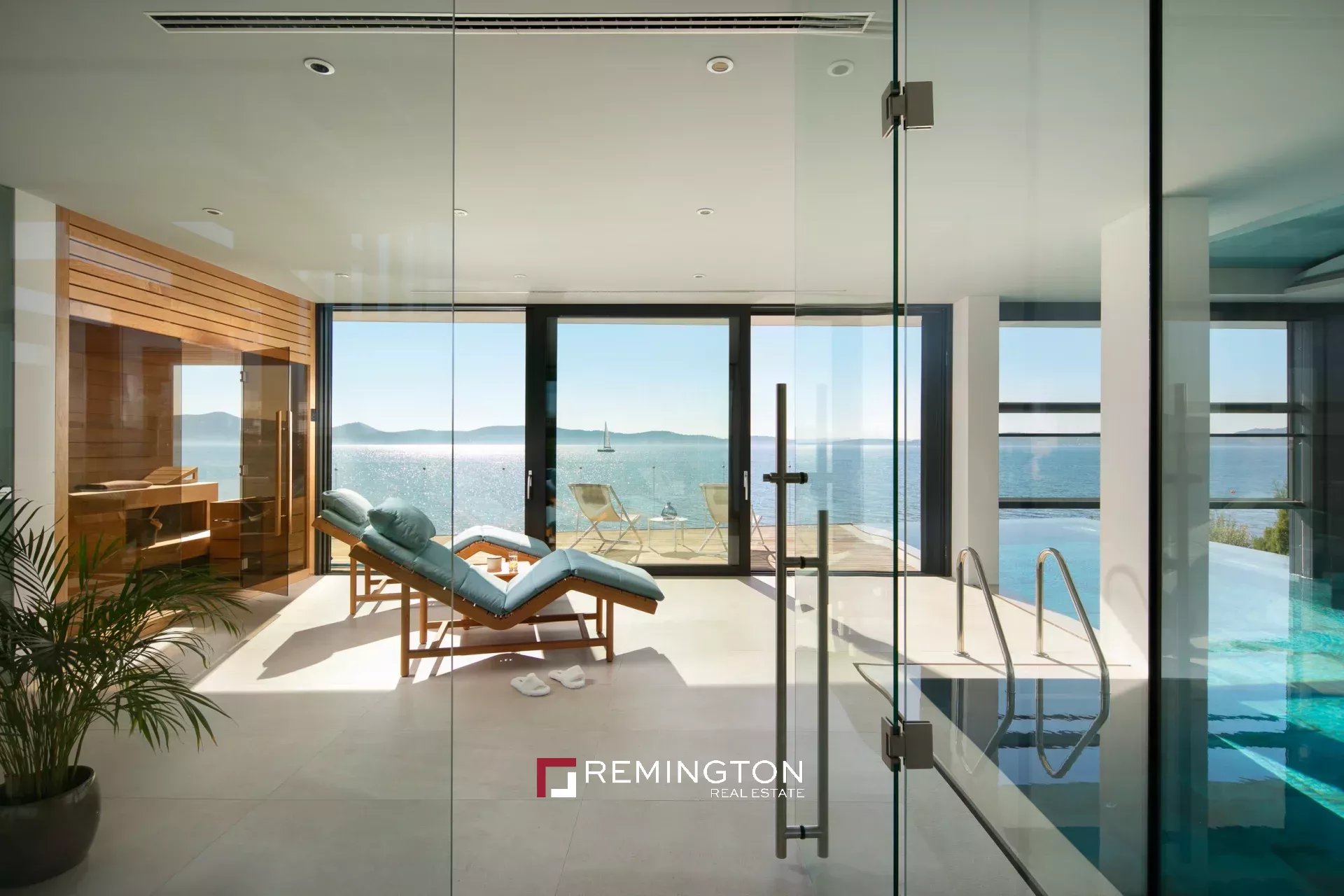 6 Bedroom Villa/Townhouse's Image 3