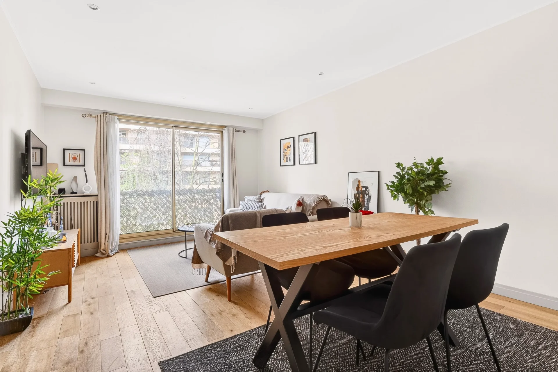 Paris 17e - PORTE MAILLOT / NEUILLY