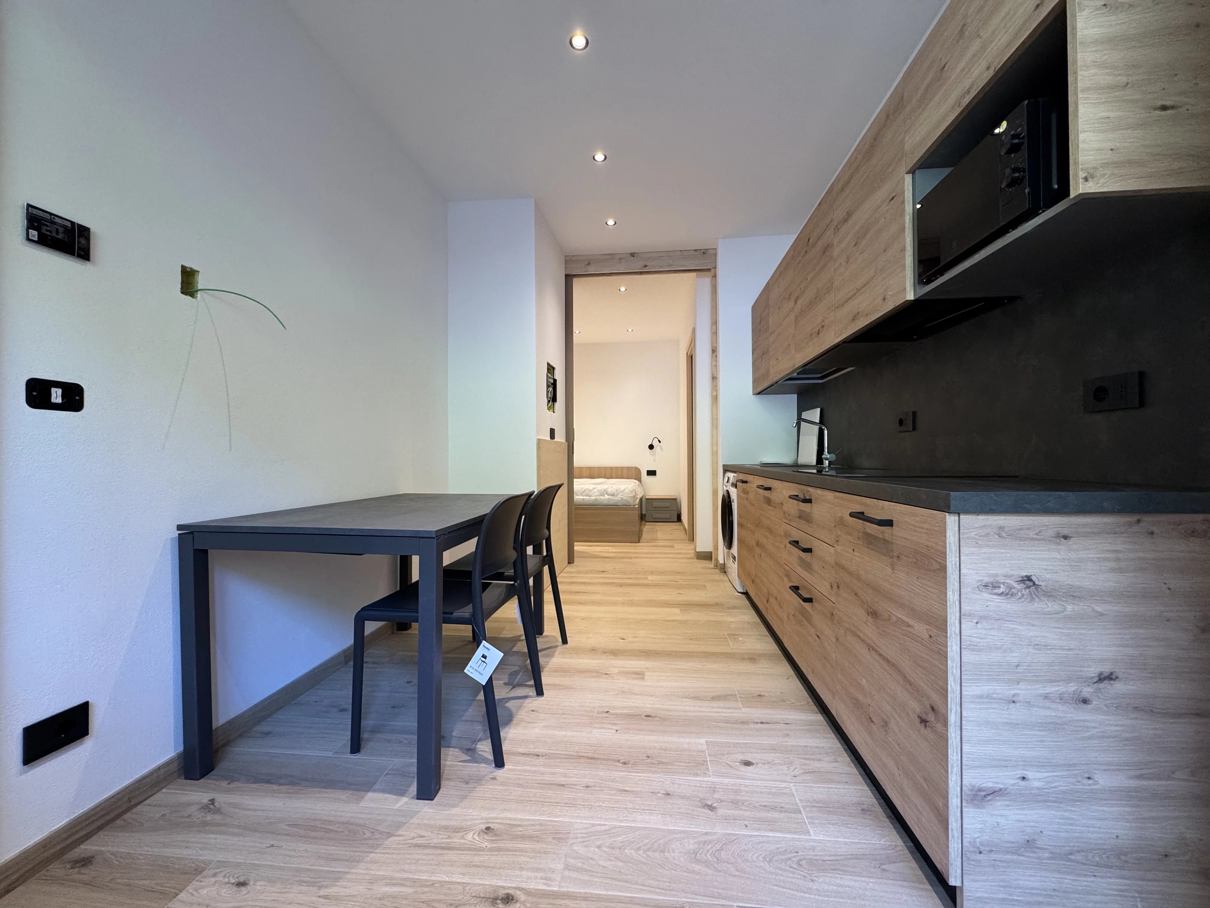 NEW STUDIO APARTMENT WITH PARKING SPACE — photo 8