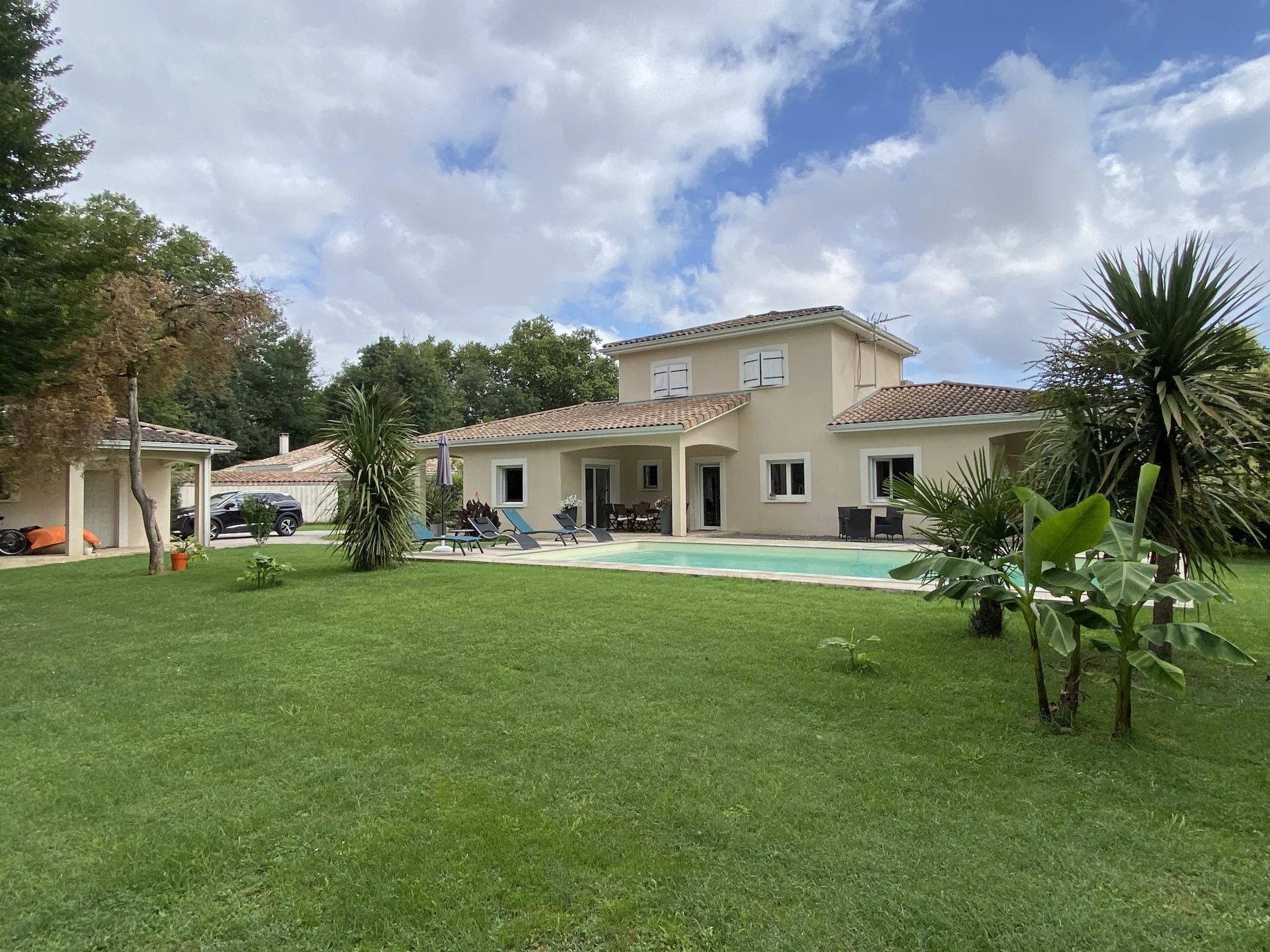 Maison contemporaine dans le Tarn