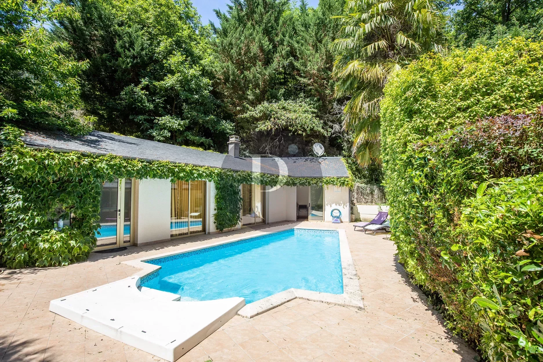 vente-maison-7-pieces-verrieres-le-buisson-83877564