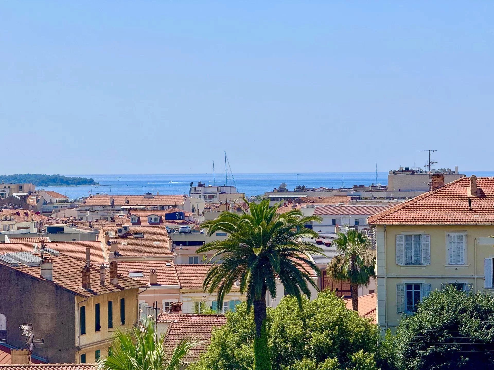 Cannes Vente appartamento 4 pezzi in duplex con vista mare e 2 terrazze