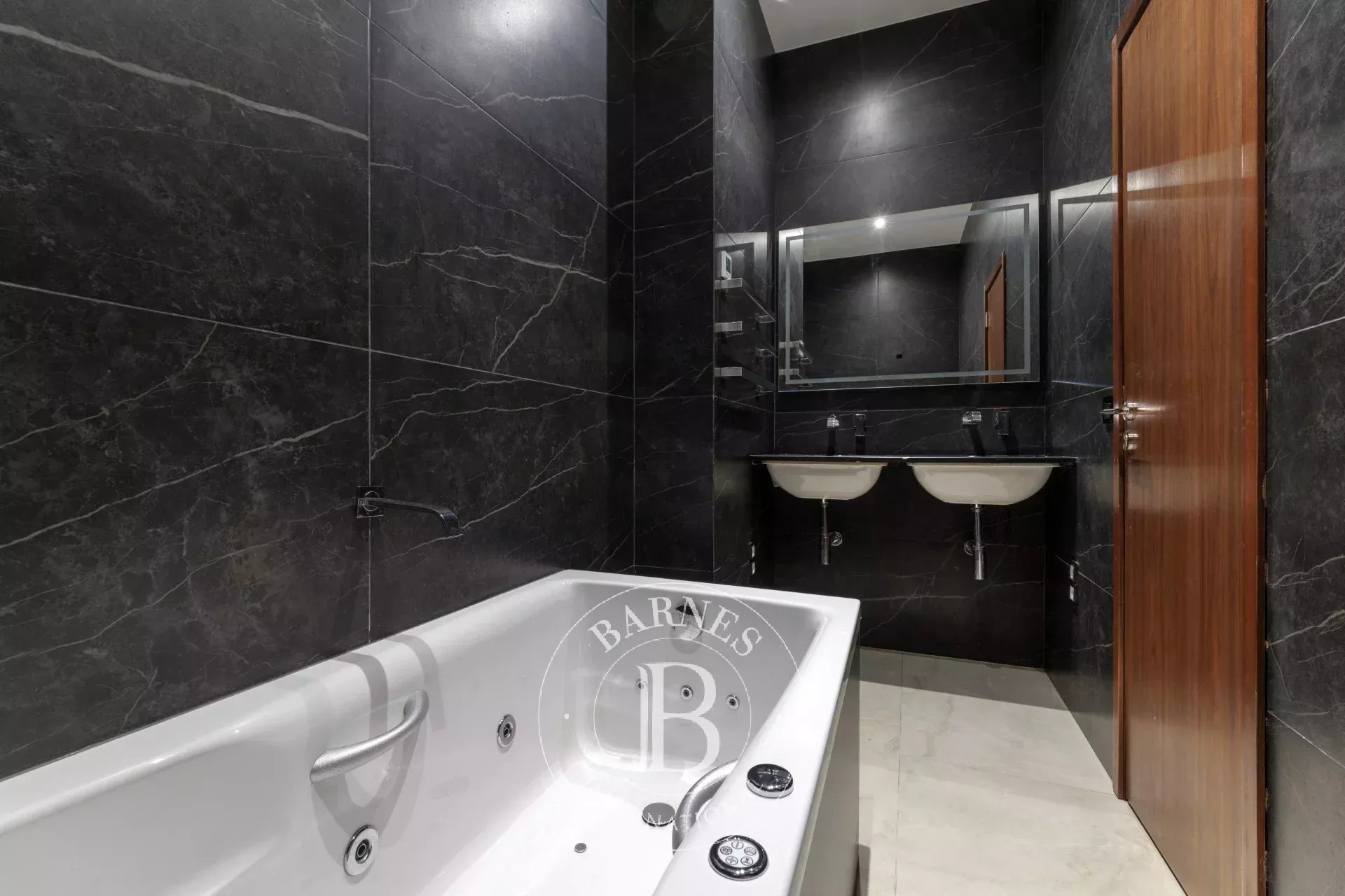 Paris  - Apartment 2 Bedrooms - picture 12