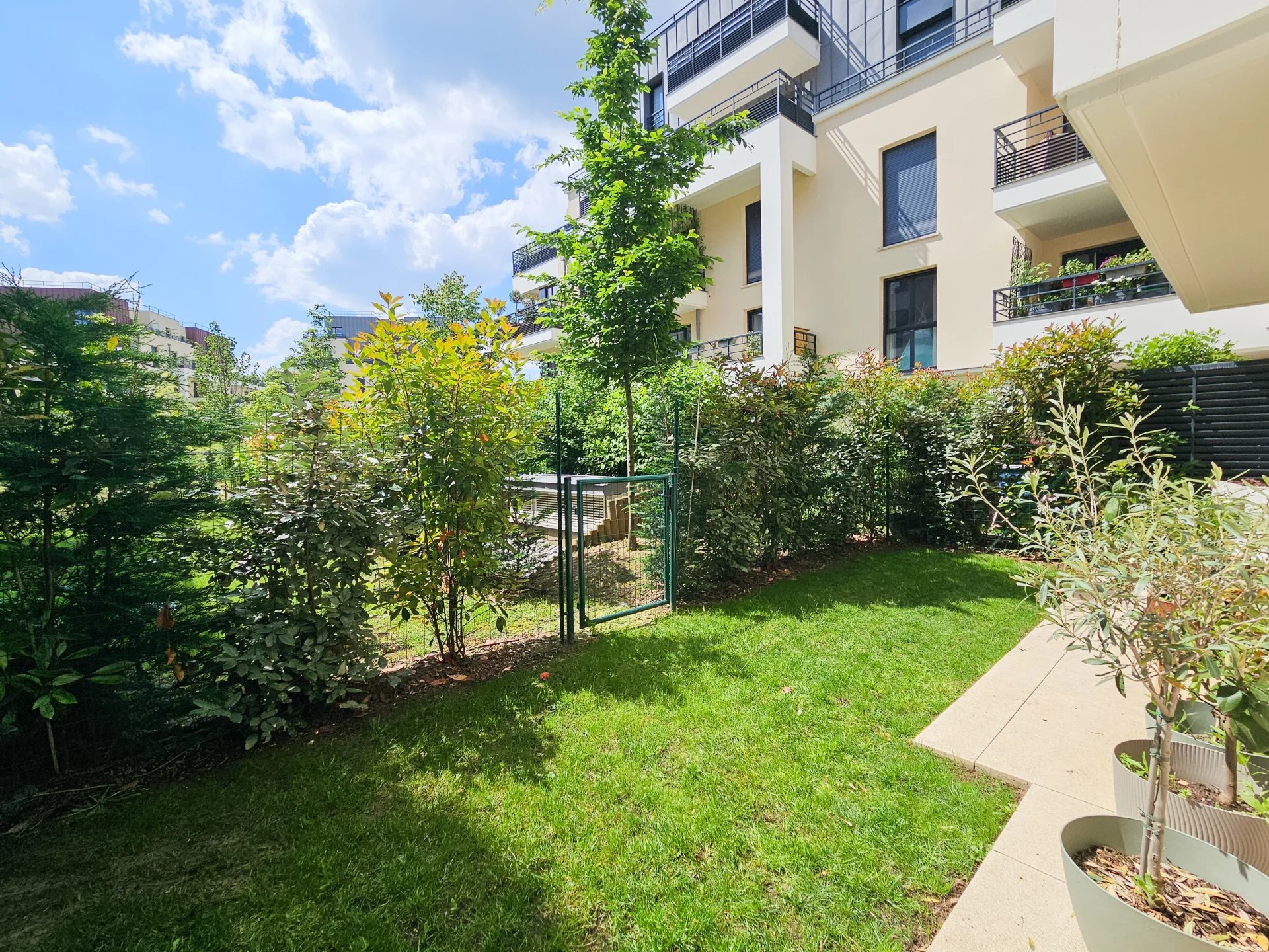 T2 récent avec 33 m² de jardin à 2 pas du Parc de Sceaux - Photo 3