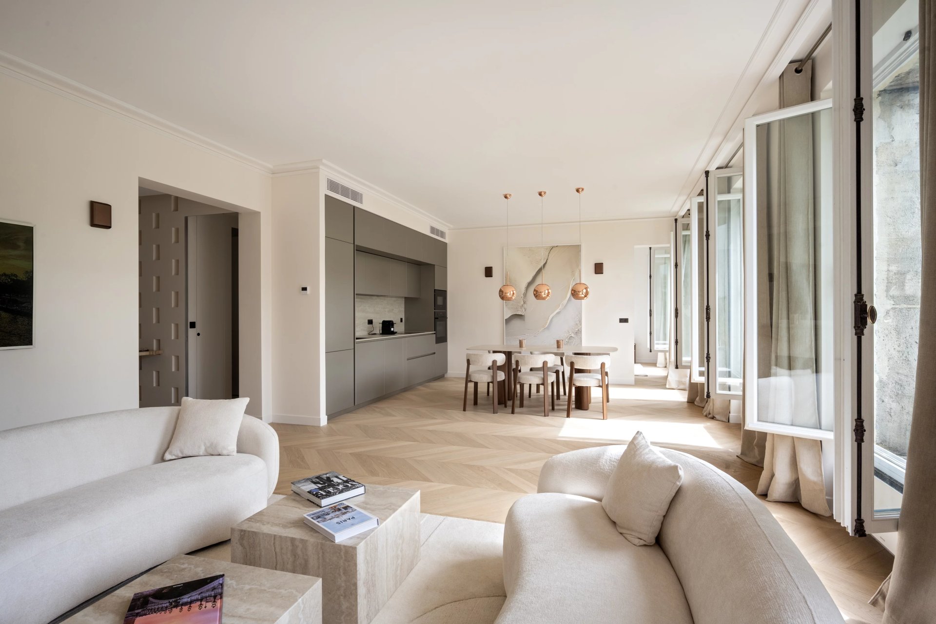 2 Bedroom Apartment/Flat's Image 4