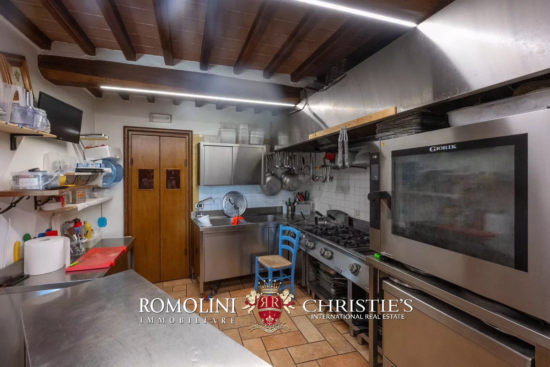 13 Bedroom Villa/Townhouse's Image 71