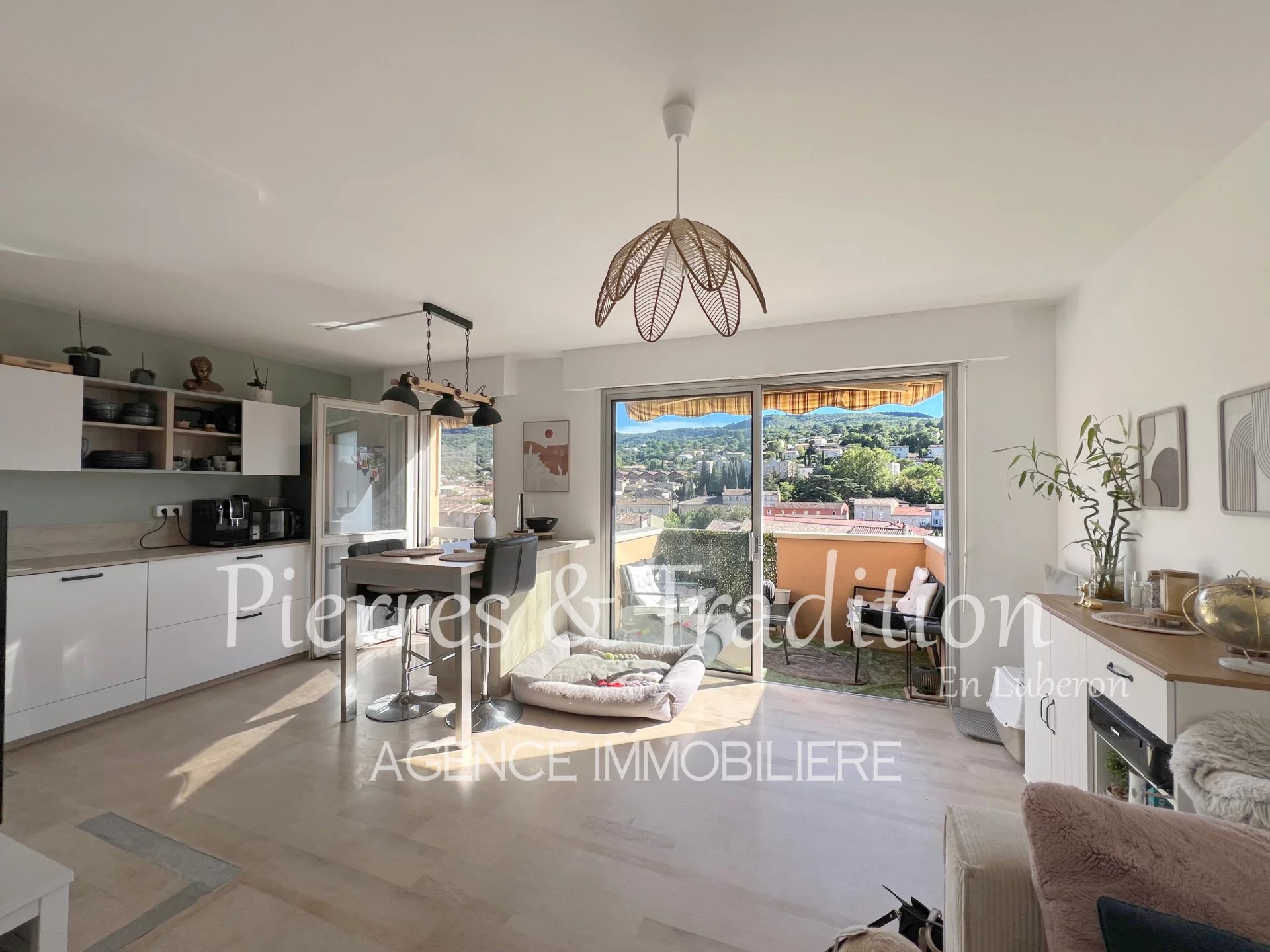 Agence immobilière de Pierres et Tradition en Luberon Apt