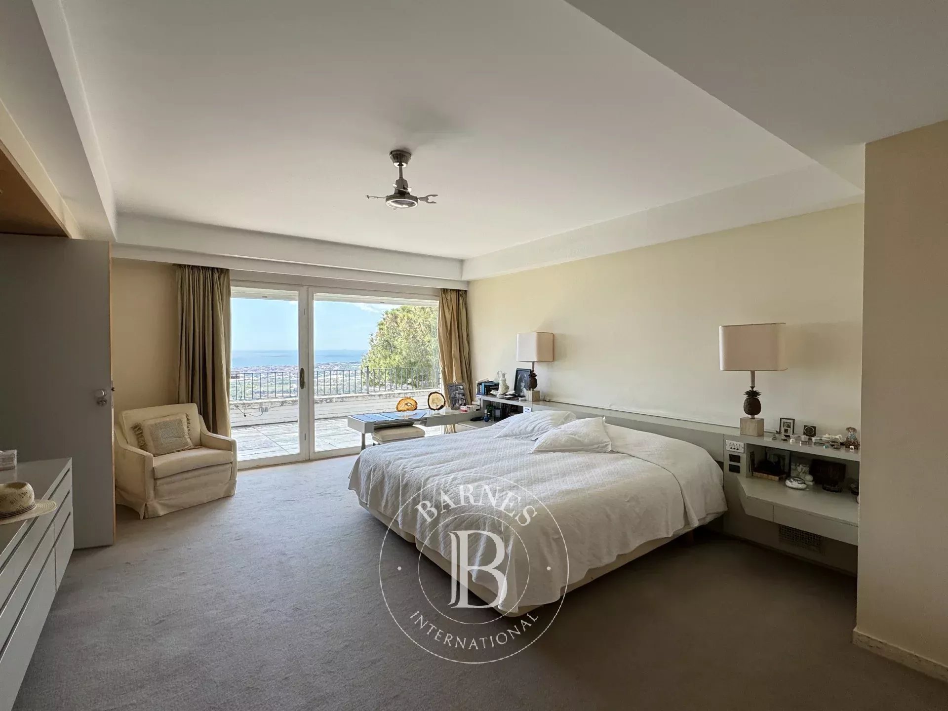 Ev Cabrils - picture 33