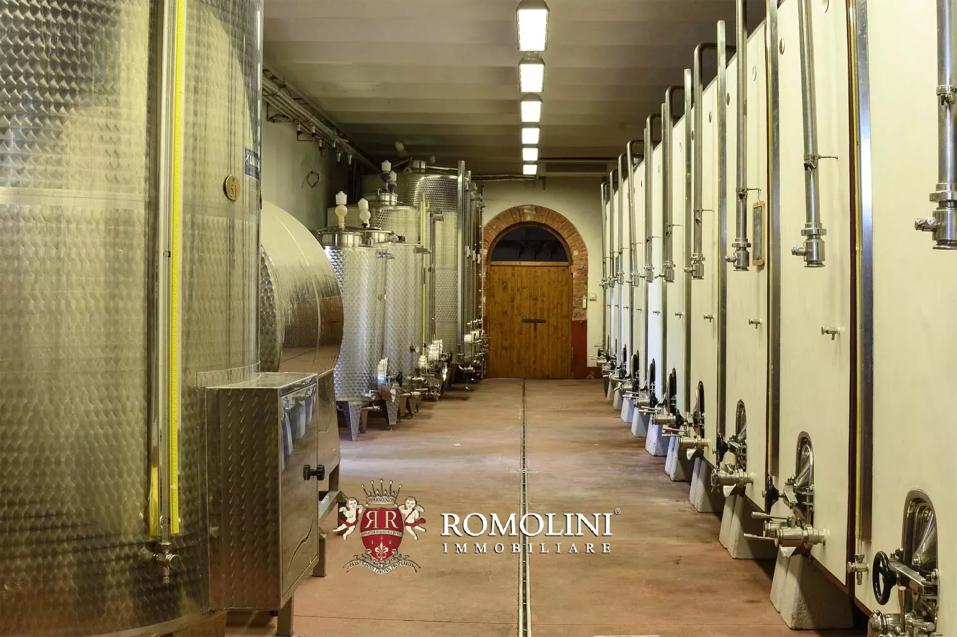 20 Bedroom Vineyard's Image 37