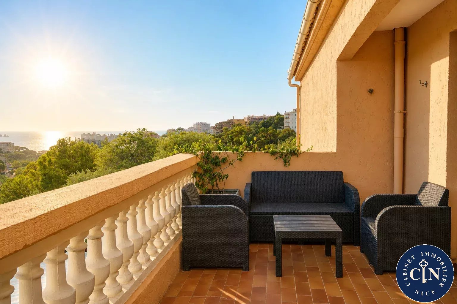 3 pièces 75 m² - STANDING Terrasse - Fabron — photo 11
