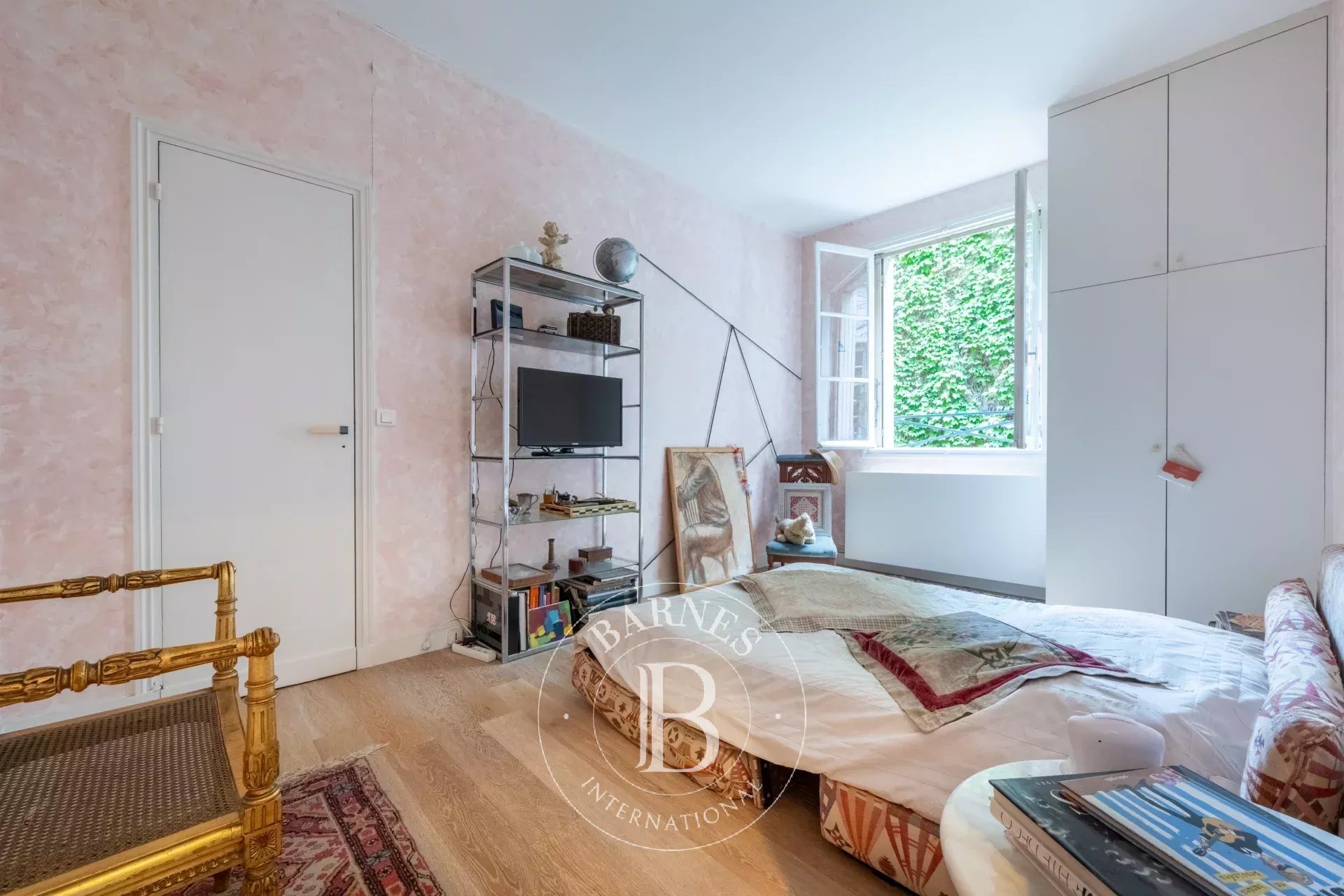 Daire Paris 4ème - picture 7