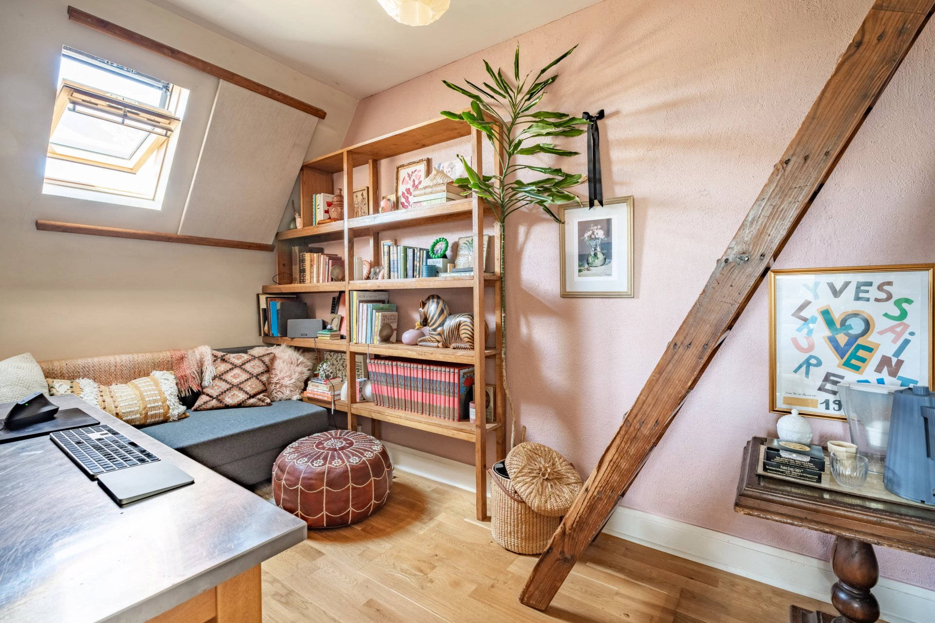 6 Bedroom Villa/Townhouse's Image 16