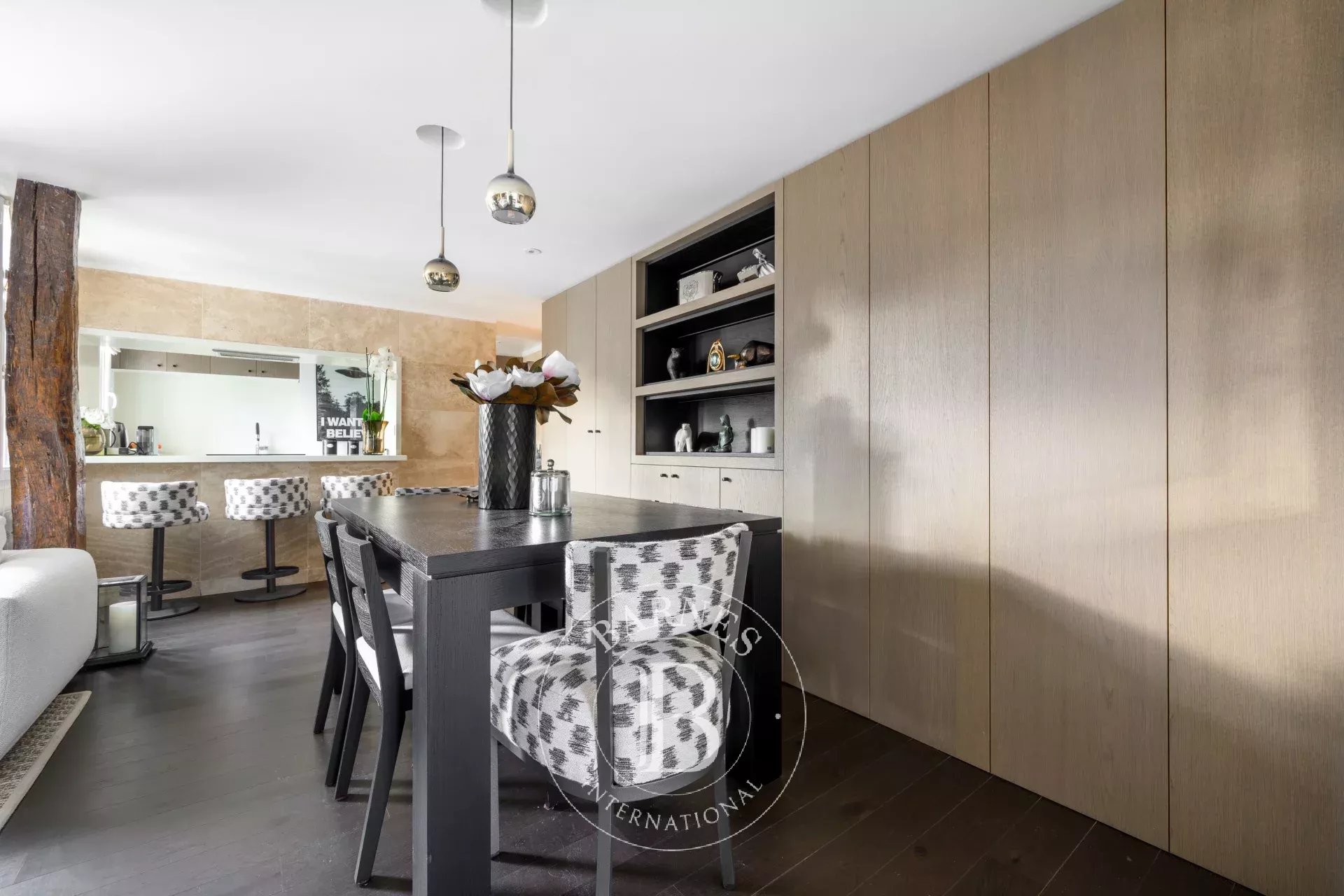 Daire Paris 8ème - picture 4