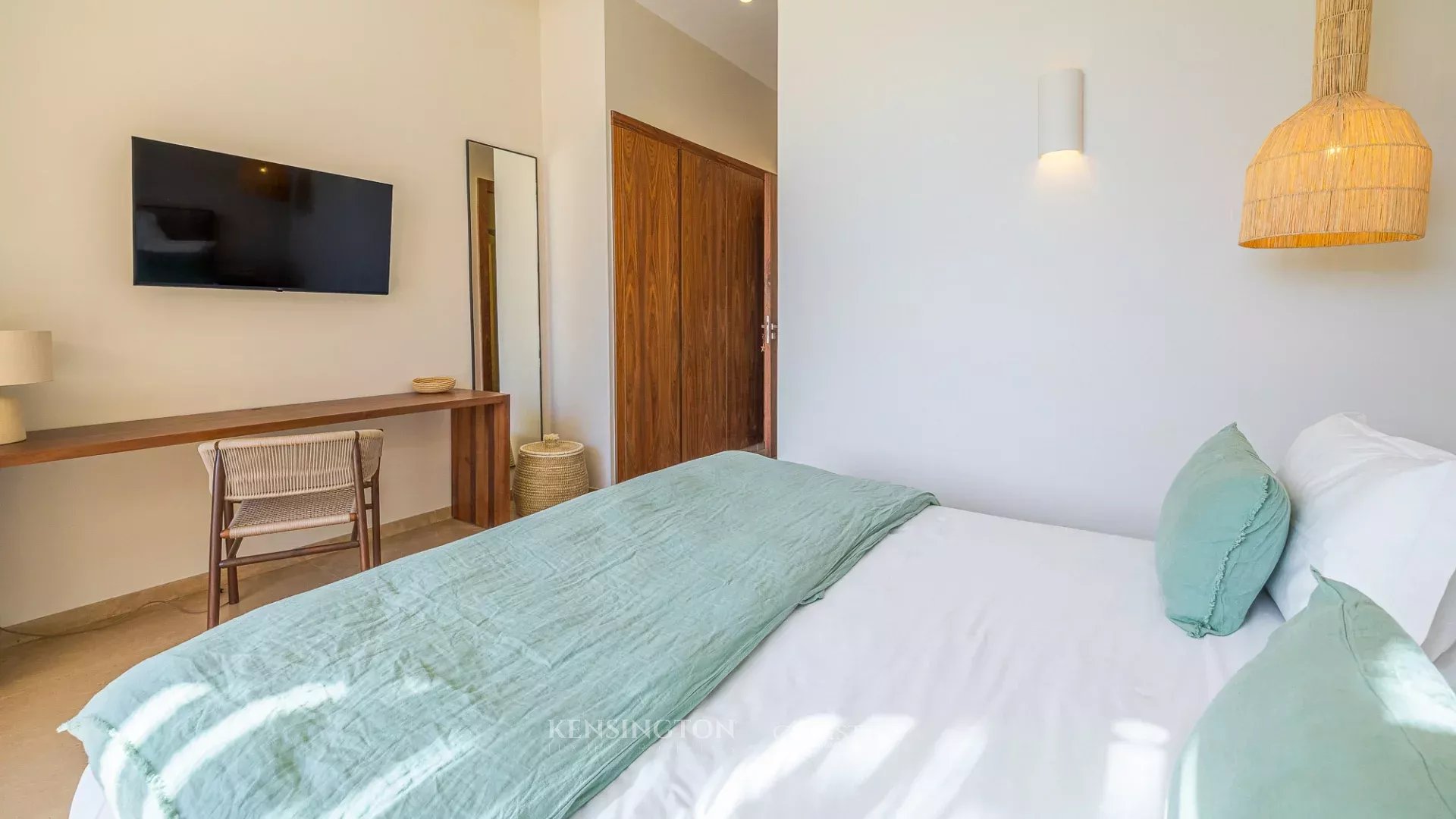 6 Bedroom Villa/Townhouse's Image 21
