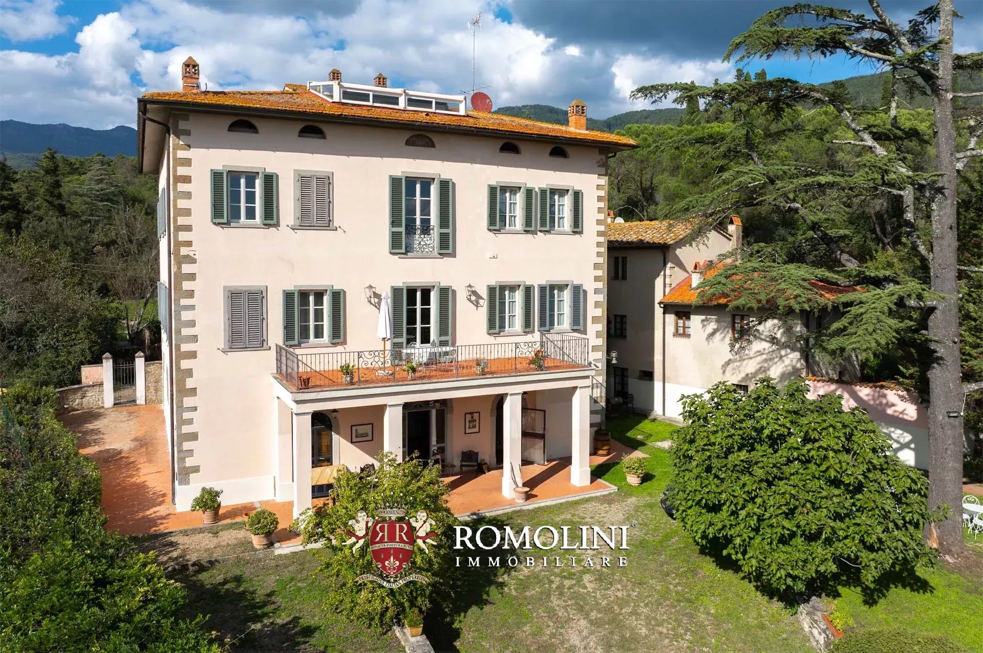 15 Bedroom Villa/Townhouse's Image 6