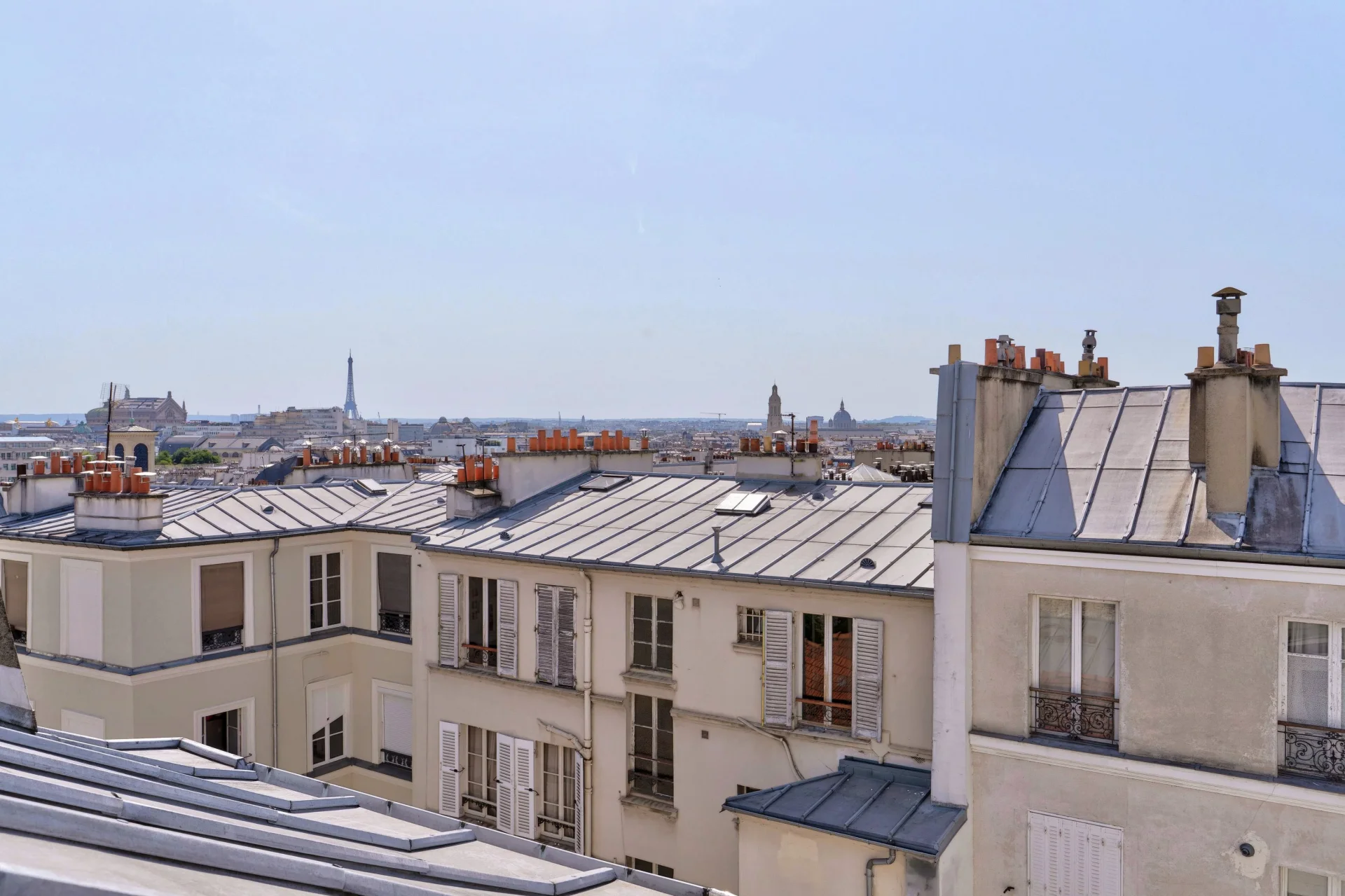 Paris 9e - MARTYRS / RUE MILTON