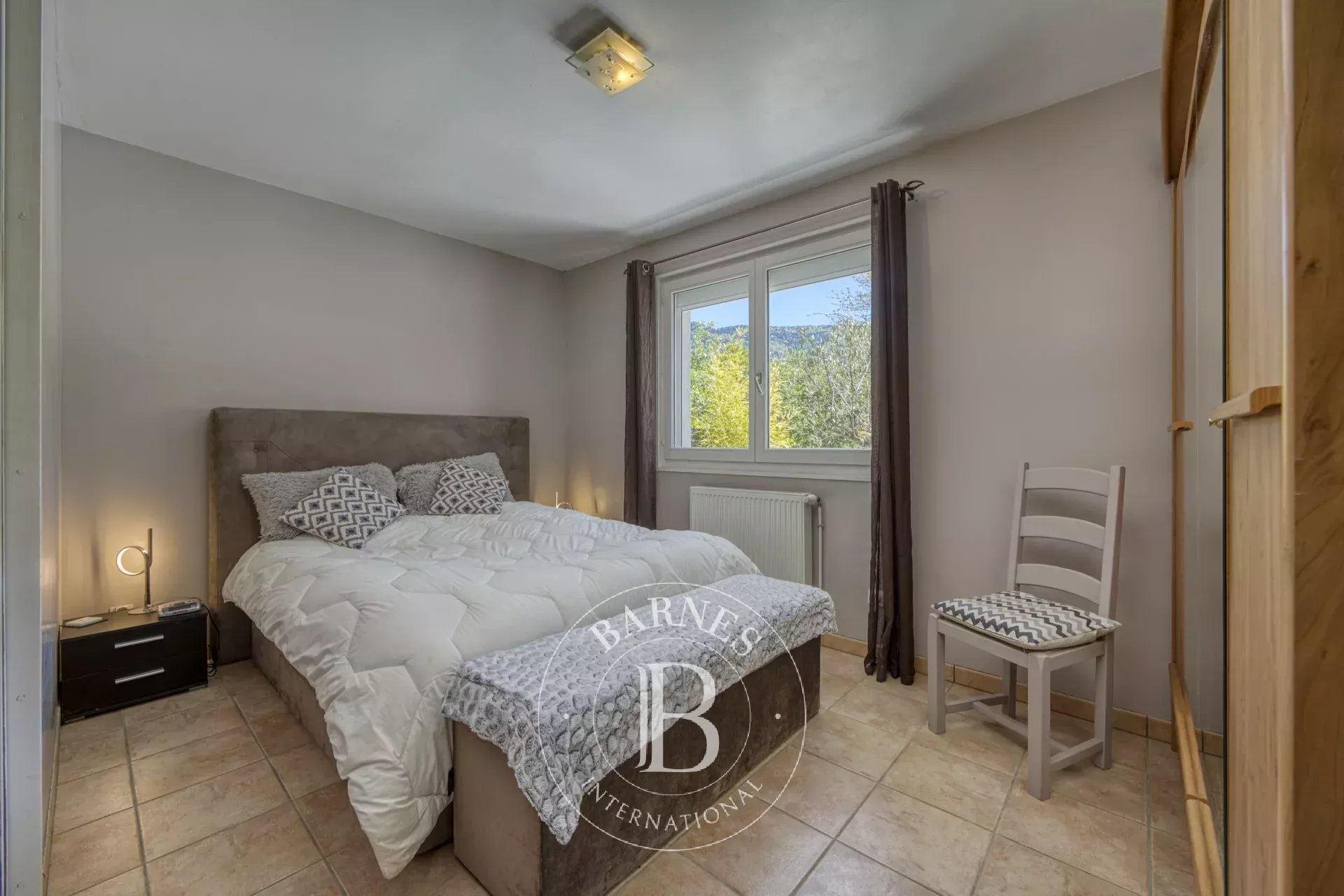 BARNES GENEVOIS - NEYDENS - MAISON DE PLAIN-PIED - picture 13