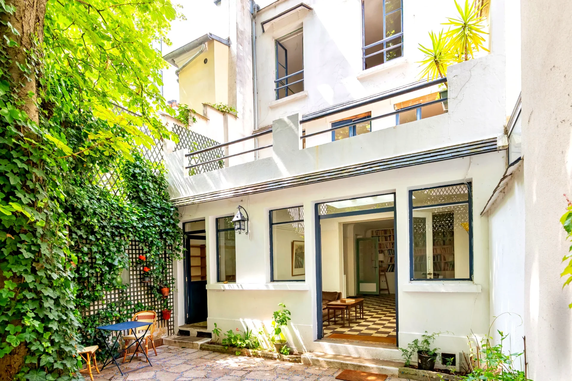 Paris 18e - MONTMARTRE / BATIGNOLLES