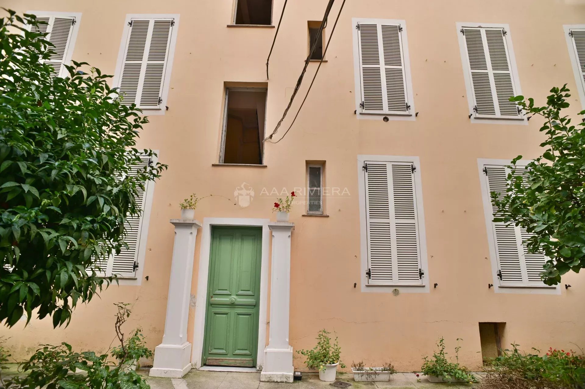 Alleinvertreter - Nizza Zentrum - 2-Zimmer-Wohnung nur wenige Minuten von der Promenade des Anglais entfernt