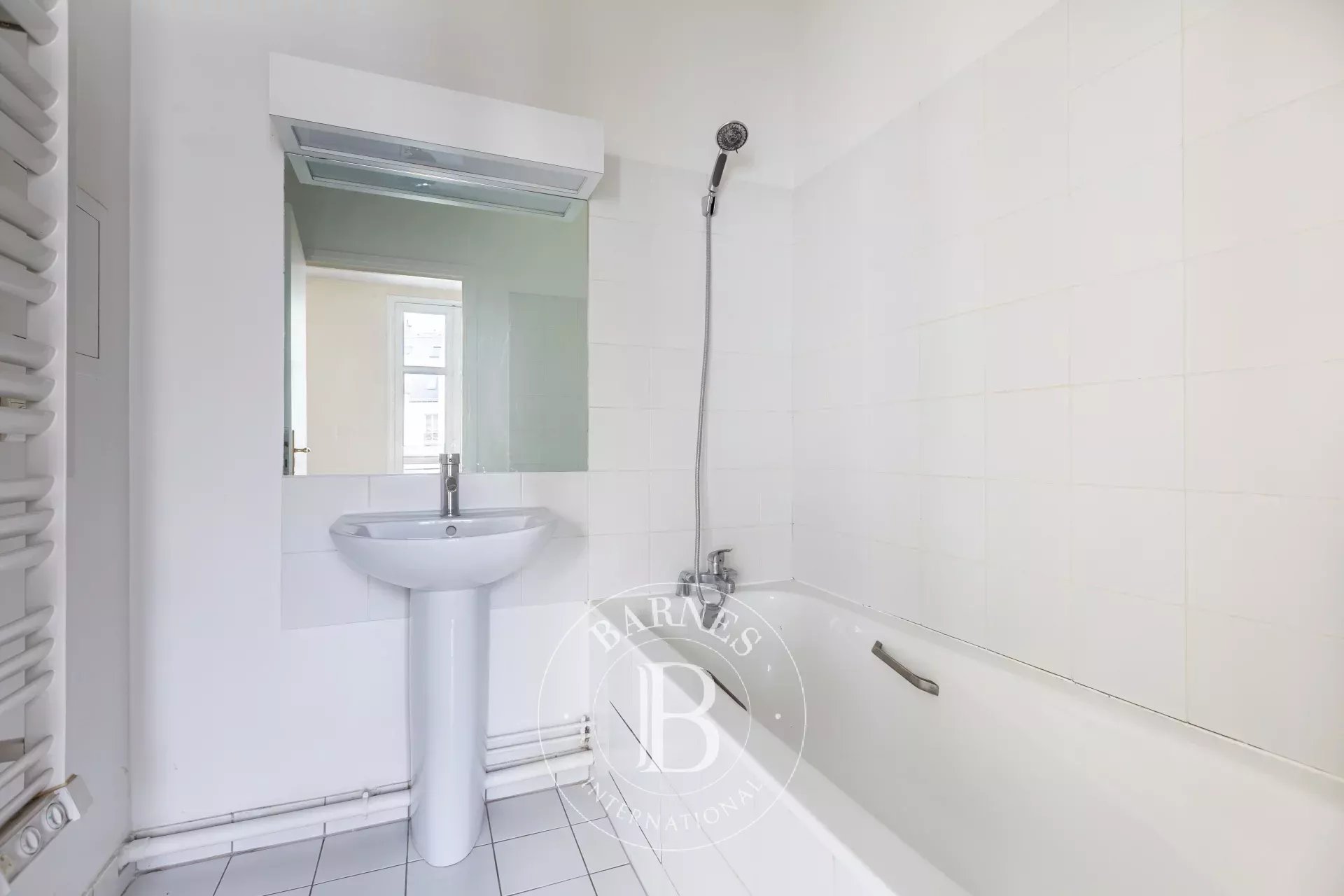 Daire Paris 8ème - picture 4