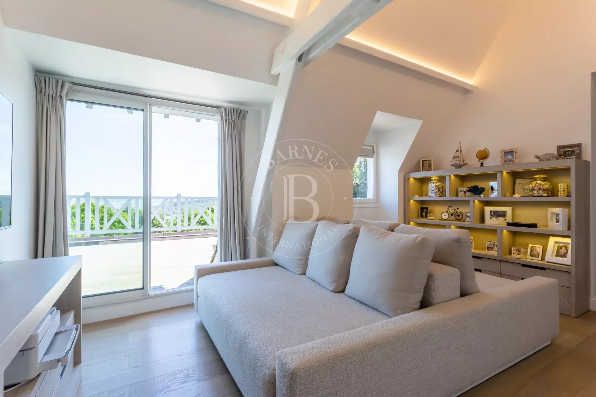 Deauville  - Property 5 Bedrooms - picture 10
