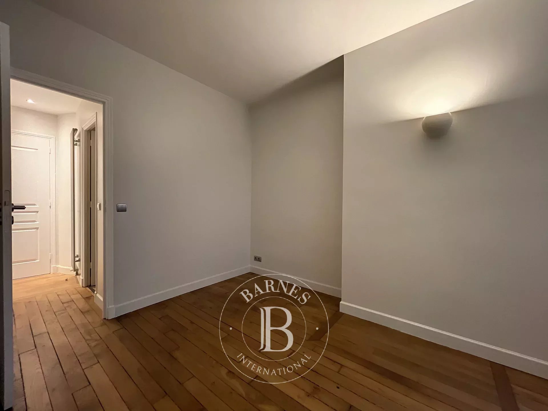 Daire Paris 18ème - picture 9