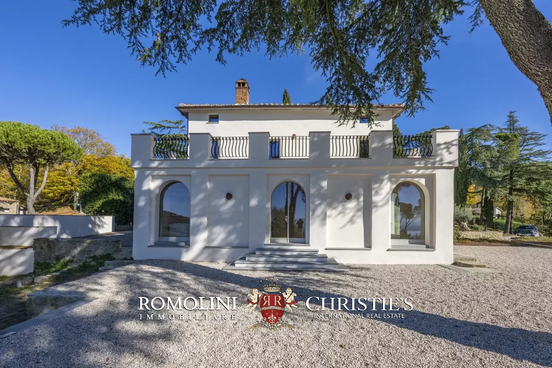 7 Bedroom Villa/Townhouse's Image 25