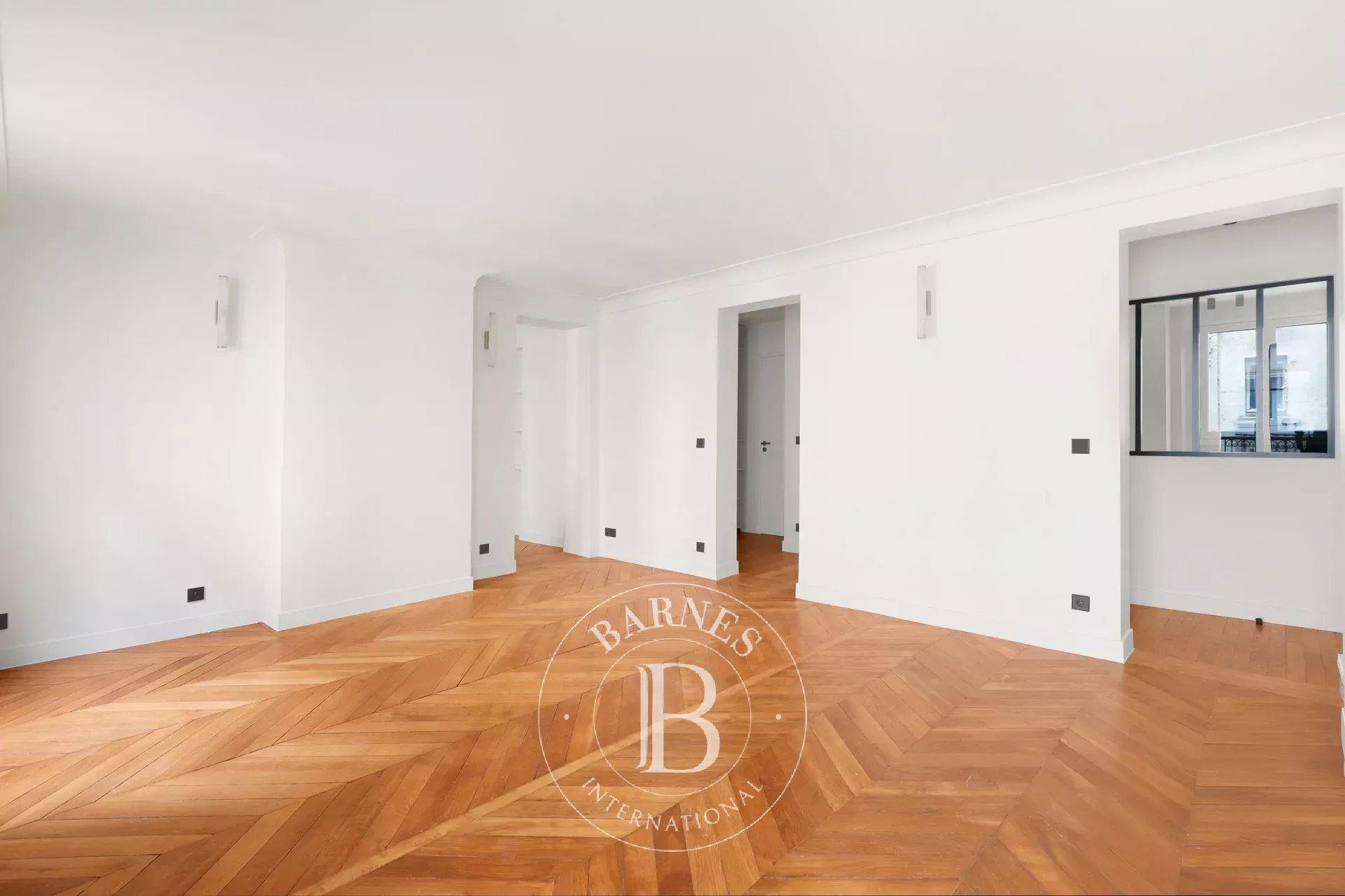 Paris  - Apartment 3 Bedrooms - picture 12
