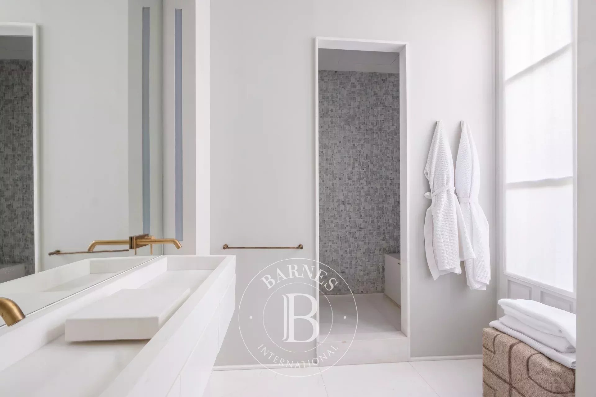 Daire Paris 6ème - picture 7